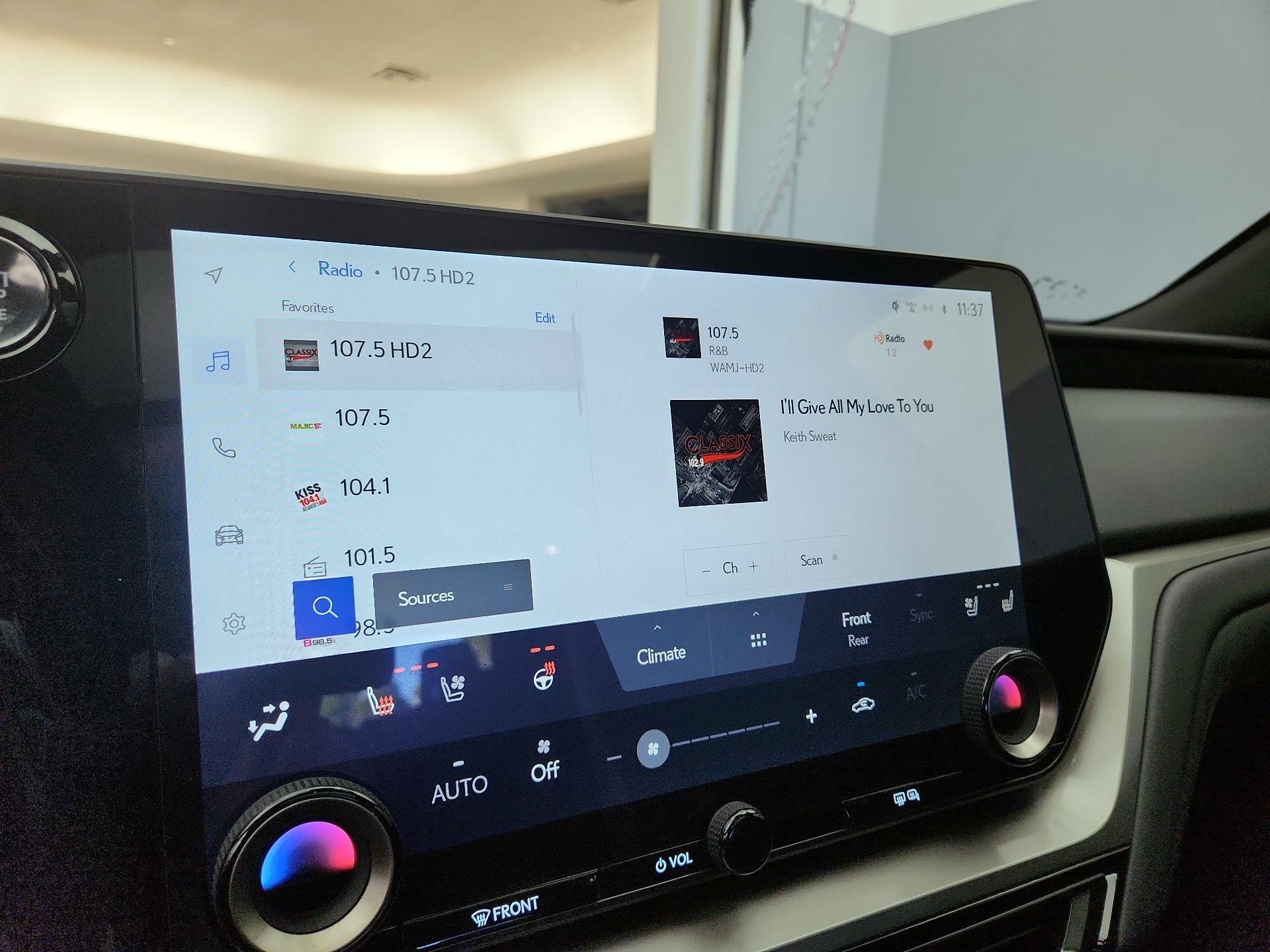 Thumbnail: 2024 Lexus TX - 15