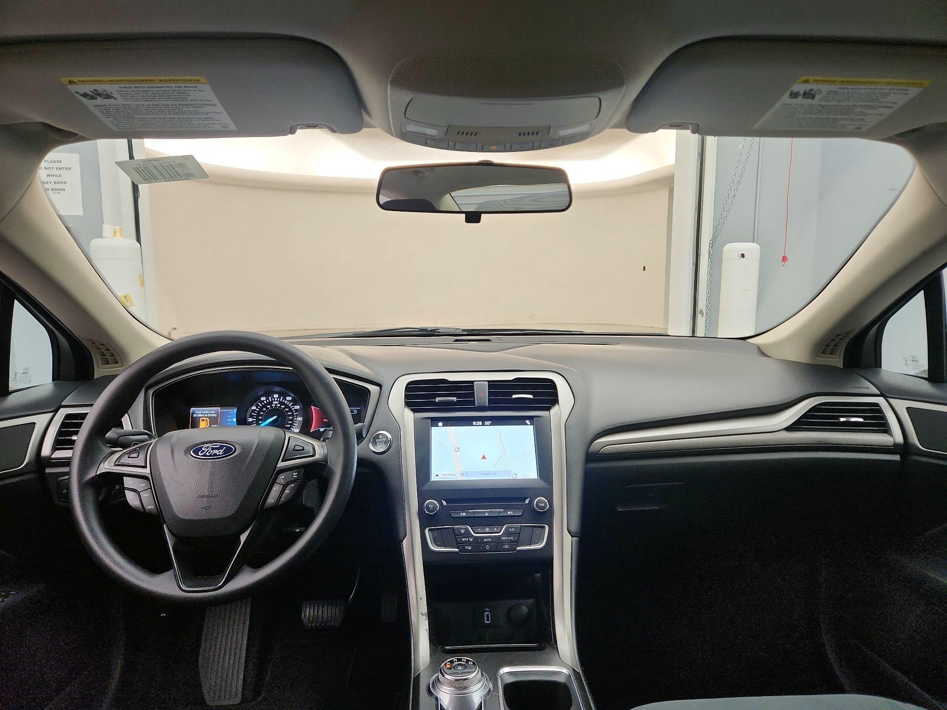 Thumbnail: 2018 Ford Fusion - 9