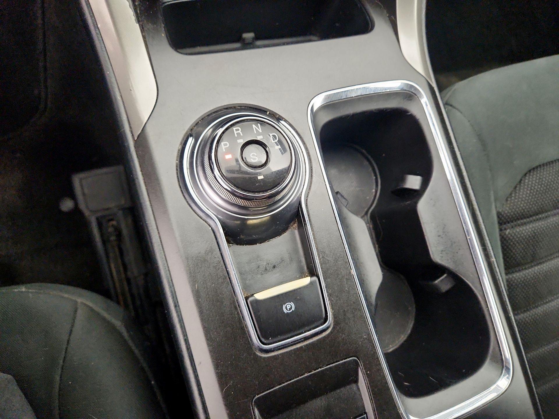 Thumbnail: 2018 Ford Fusion - 18