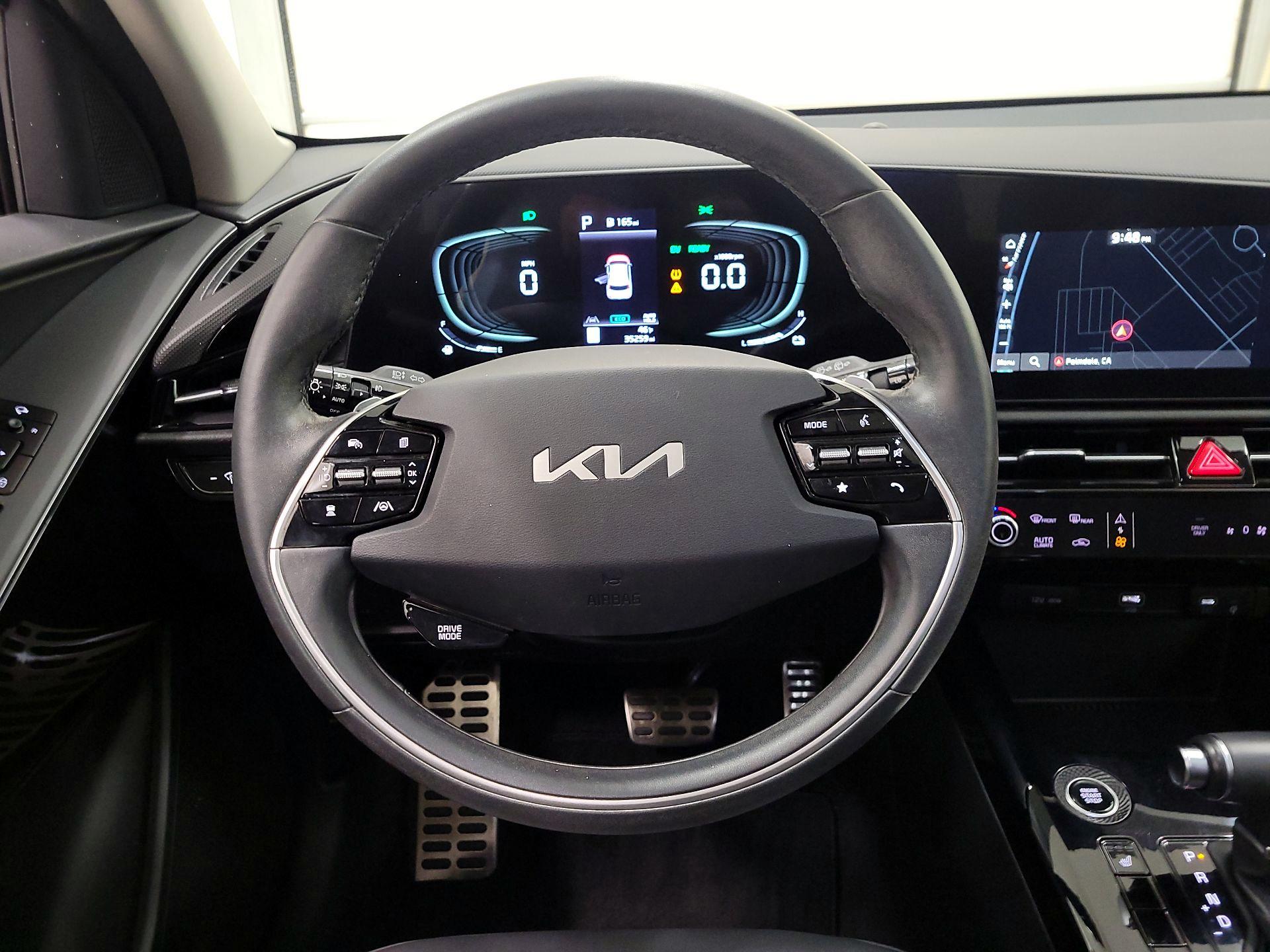 Thumbnail: 2023 Kia Niro - 10