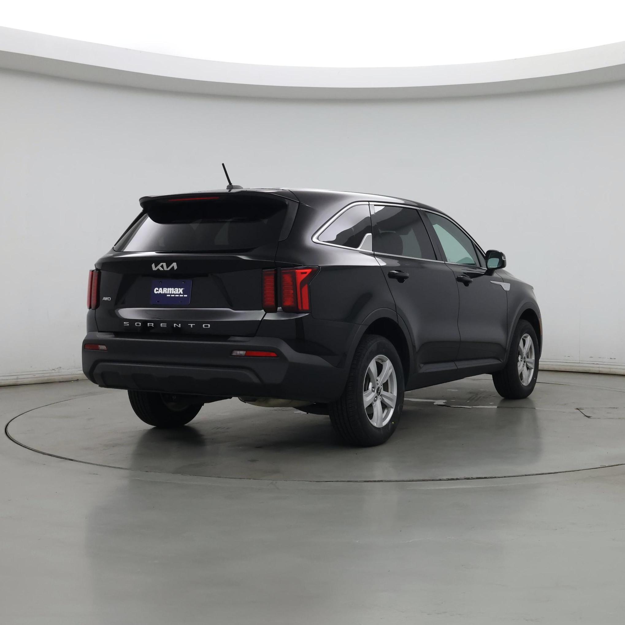 Thumbnail: 2022 Kia Sorento - 8