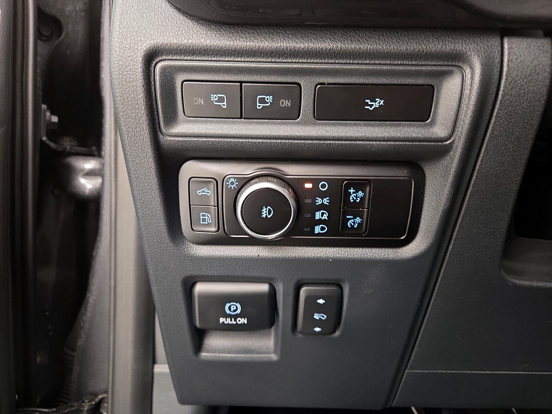 Thumbnail: 2023 Ford F-150 - 13