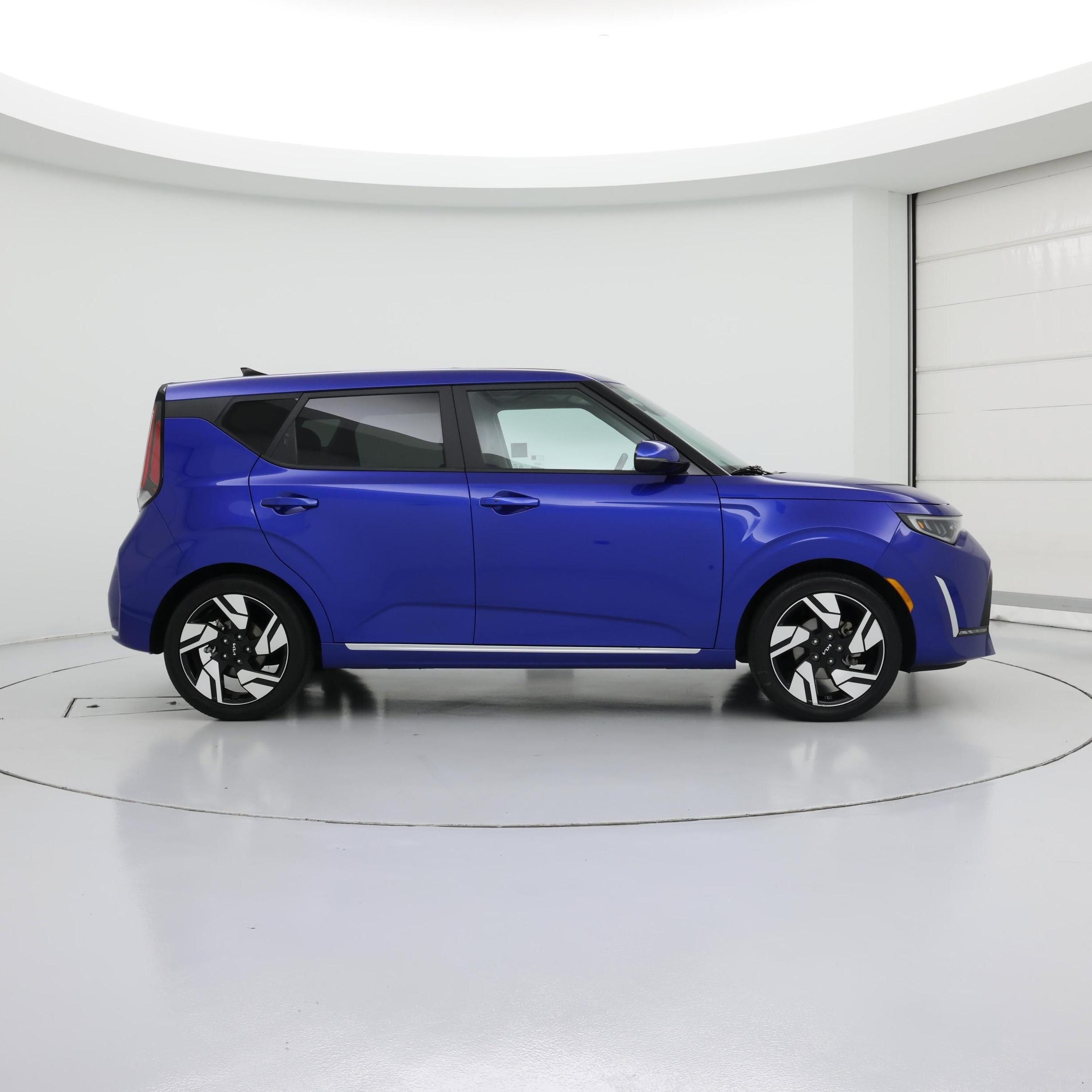 Thumbnail: 2023 Kia Soul - 7