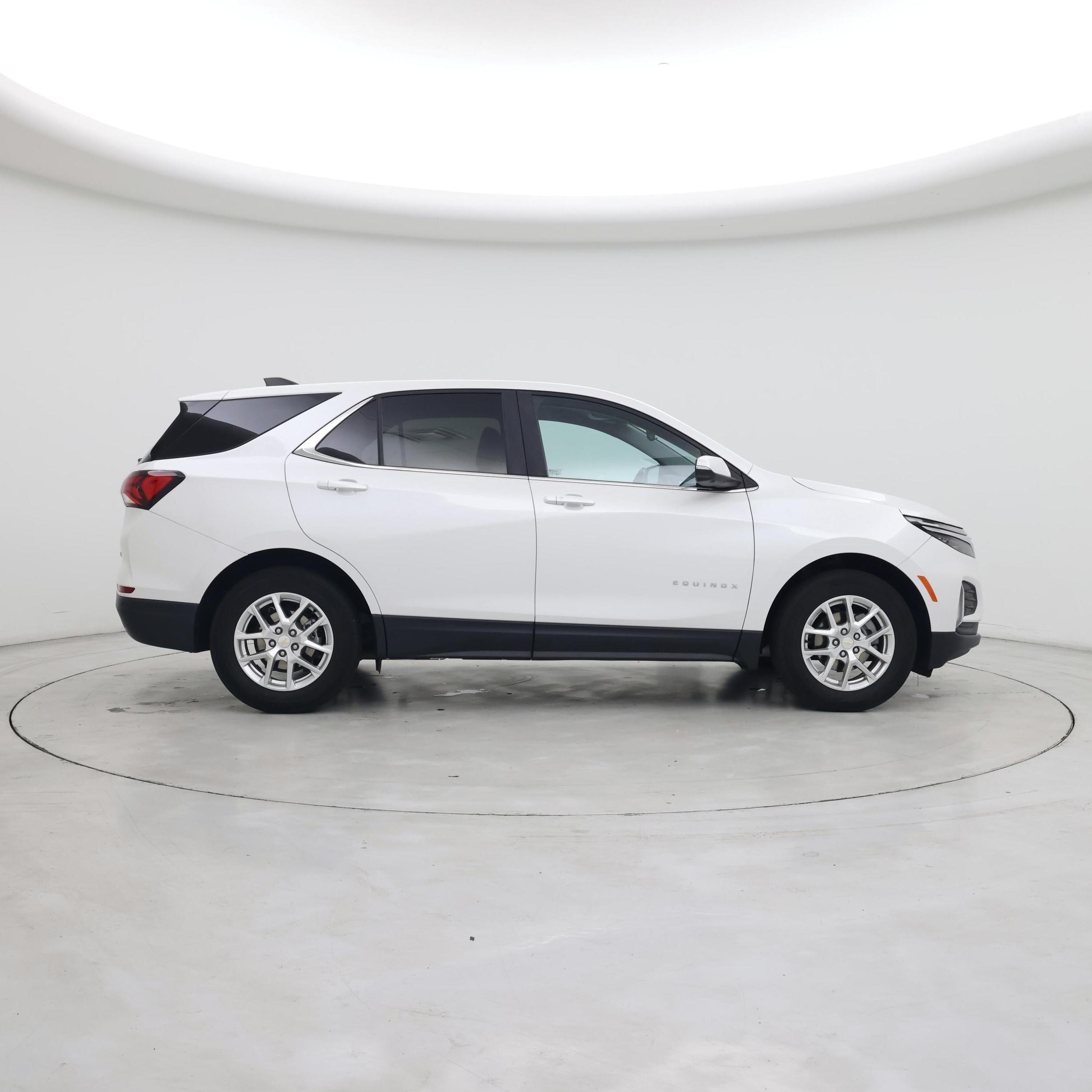 Thumbnail: 2022 Chevrolet Equinox - 7