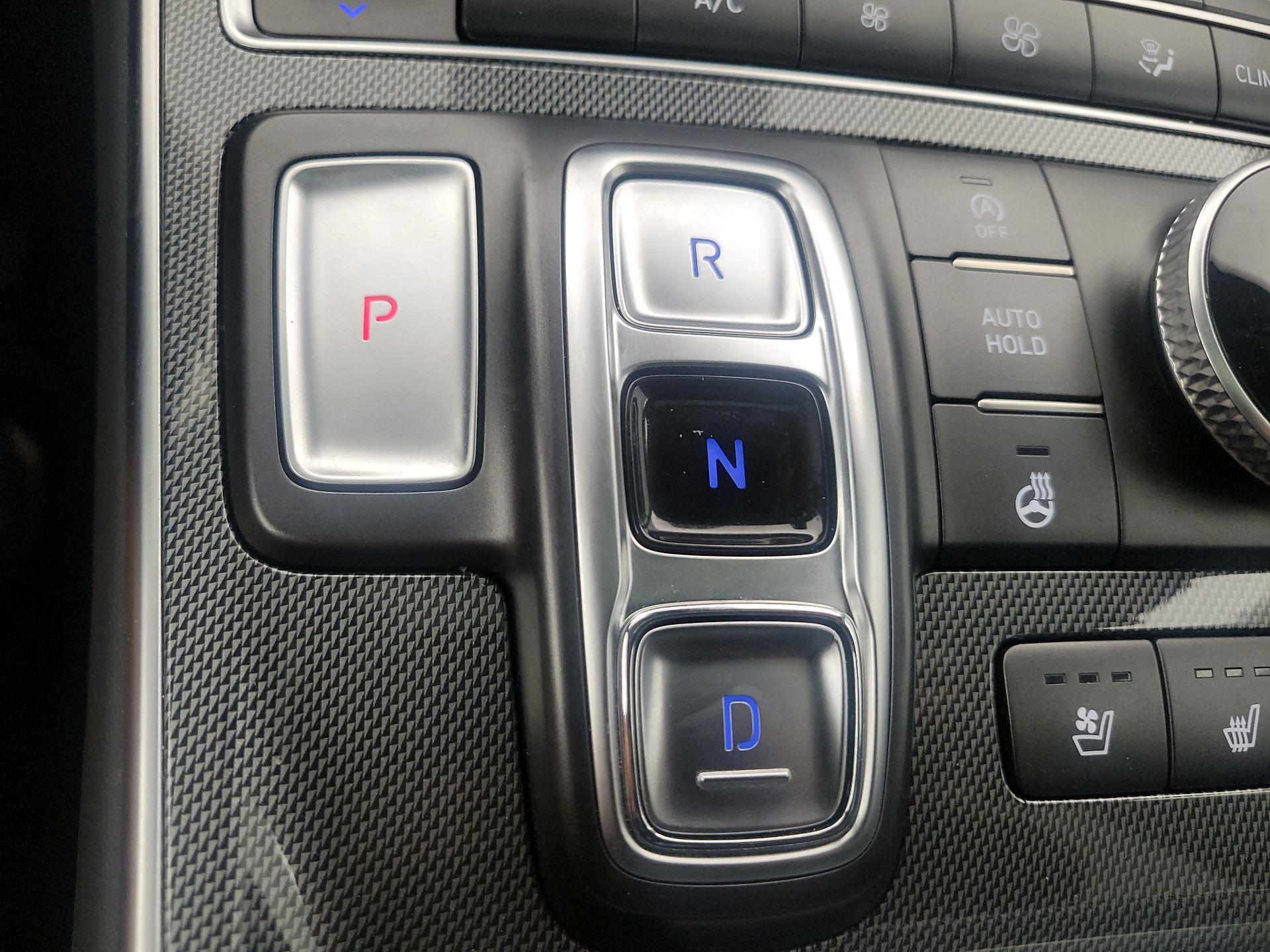 Thumbnail: 2023 Hyundai Santa Fe - 18