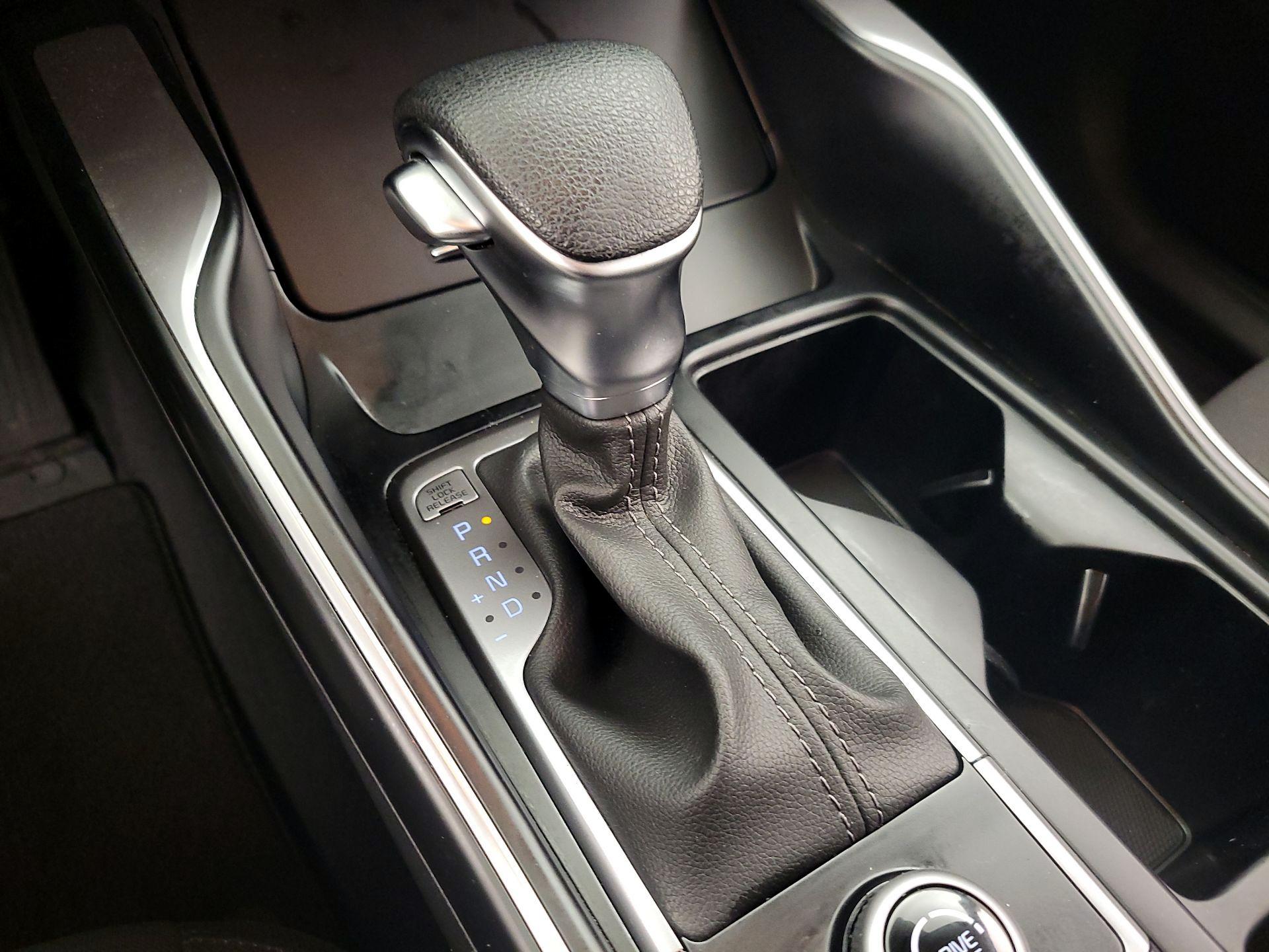 Thumbnail: 2023 Kia Sorento - 17