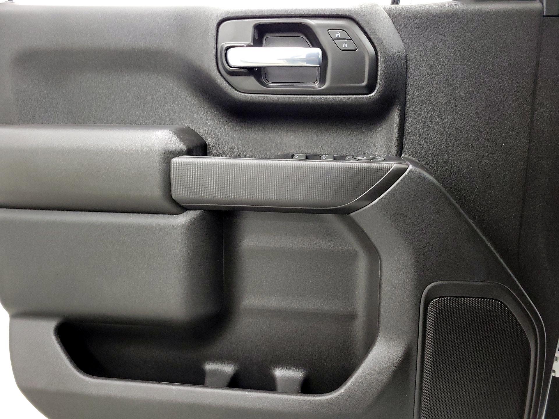 Thumbnail: 2022 Chevrolet Silverado 1500 - 12