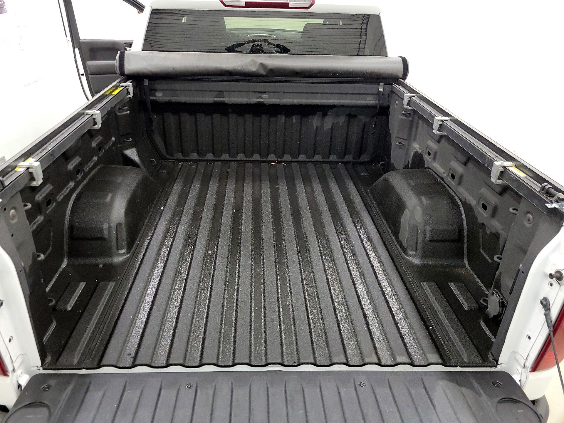 Thumbnail: 2022 Chevrolet Silverado 1500 - 20