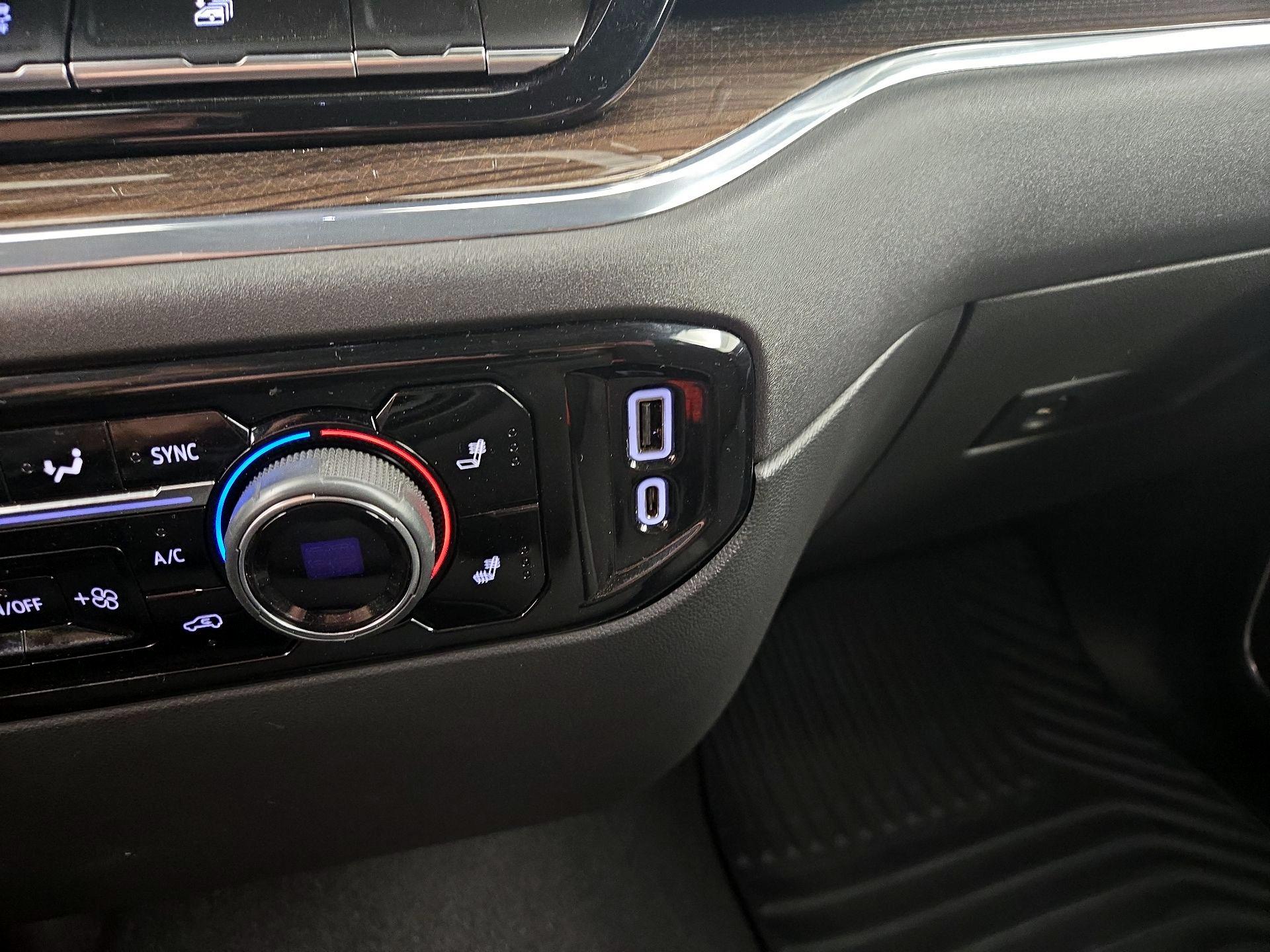 Thumbnail: 2023 Chevrolet Silverado 1500 - 19