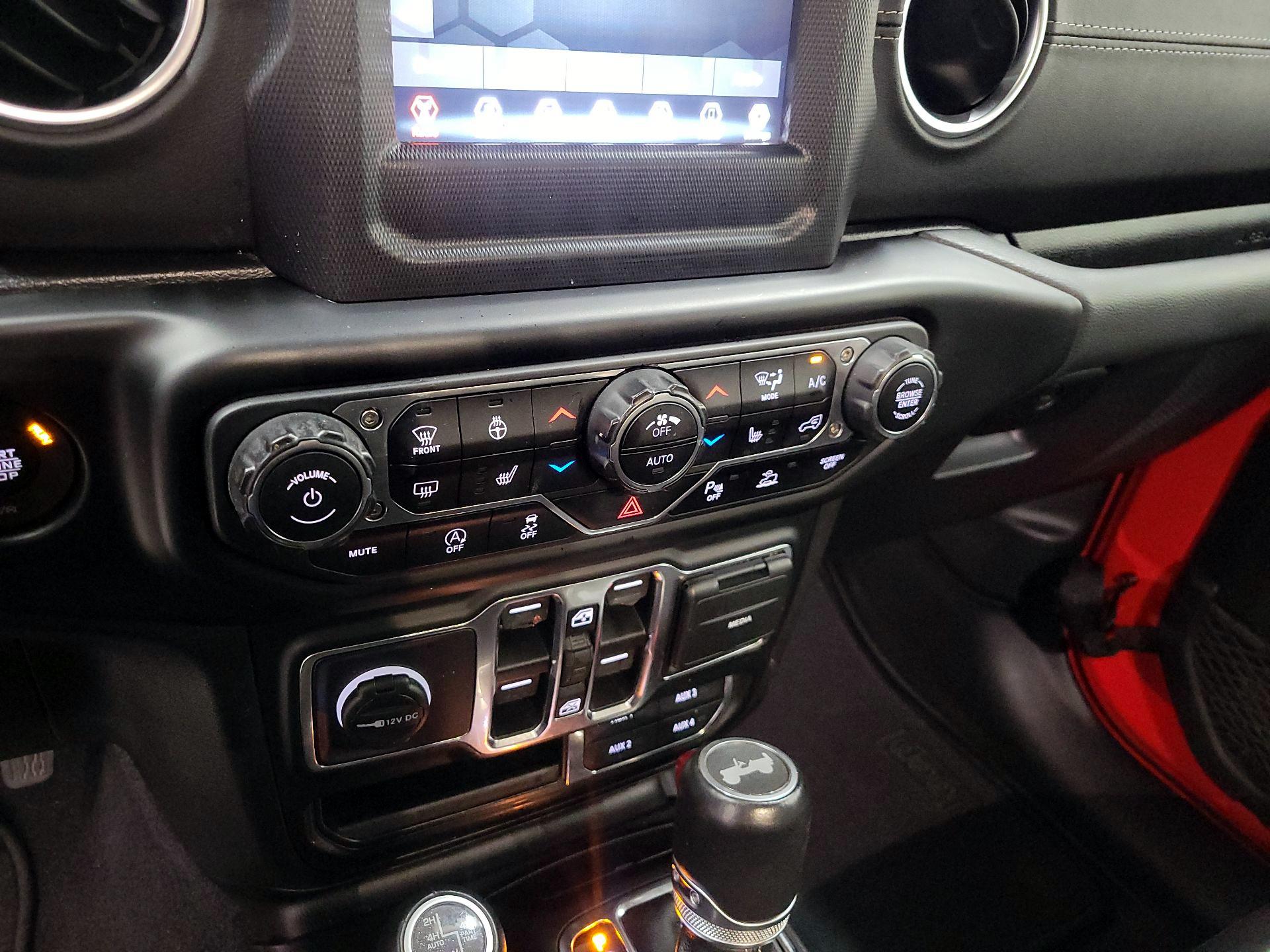 Thumbnail: 2021 Jeep Wrangler - 16