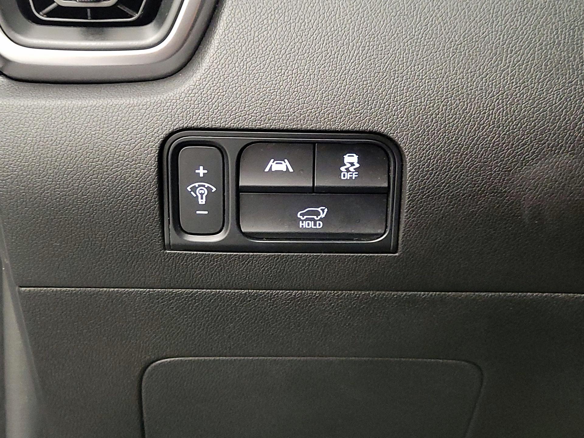 Thumbnail: 2022 Kia Sorento - 13