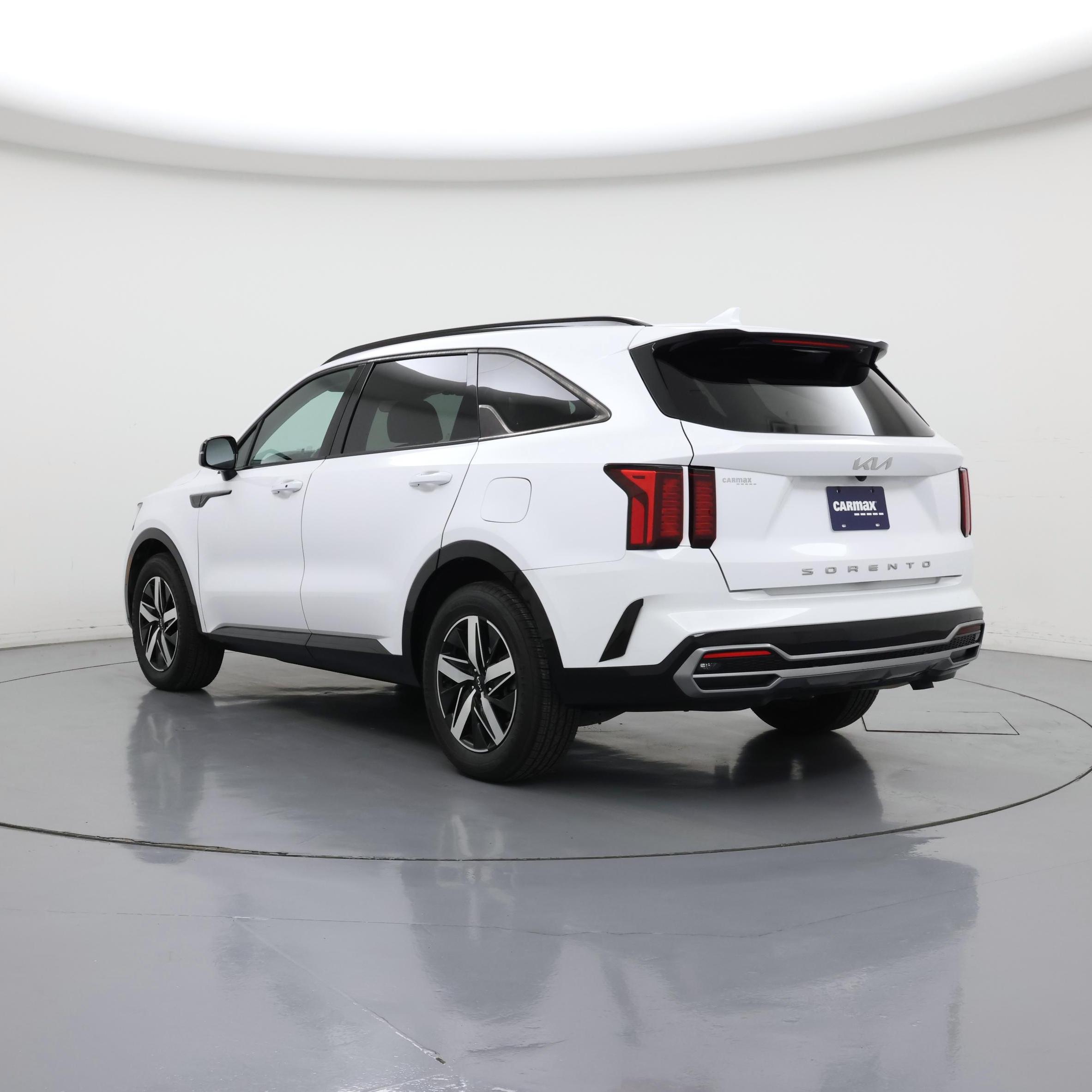 Thumbnail: 2022 Kia Sorento - 2