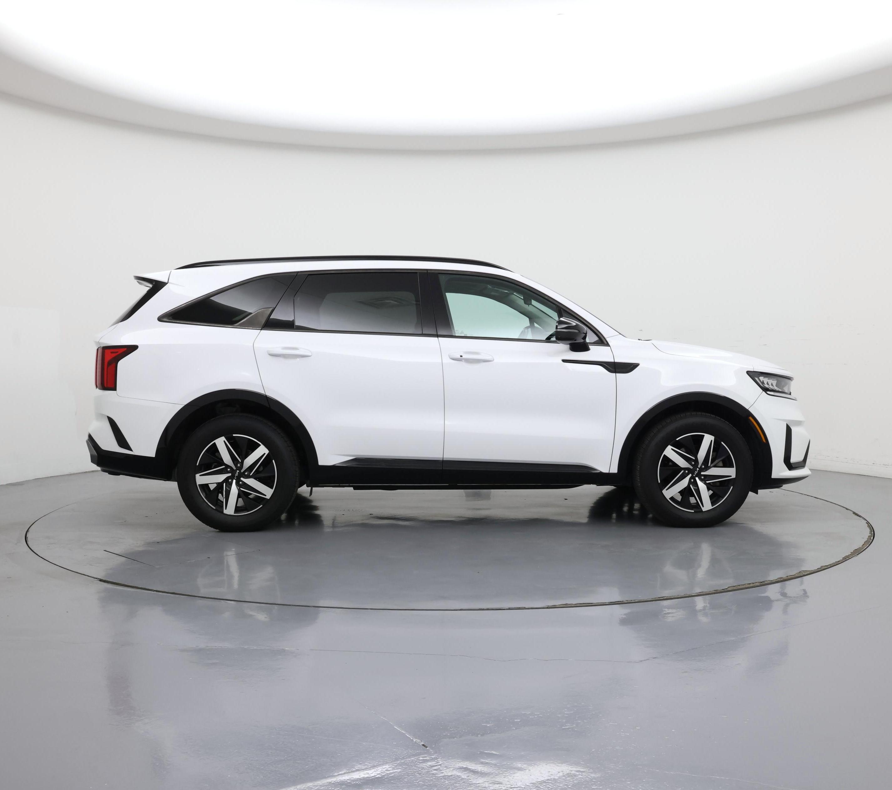 Thumbnail: 2022 Kia Sorento - 7