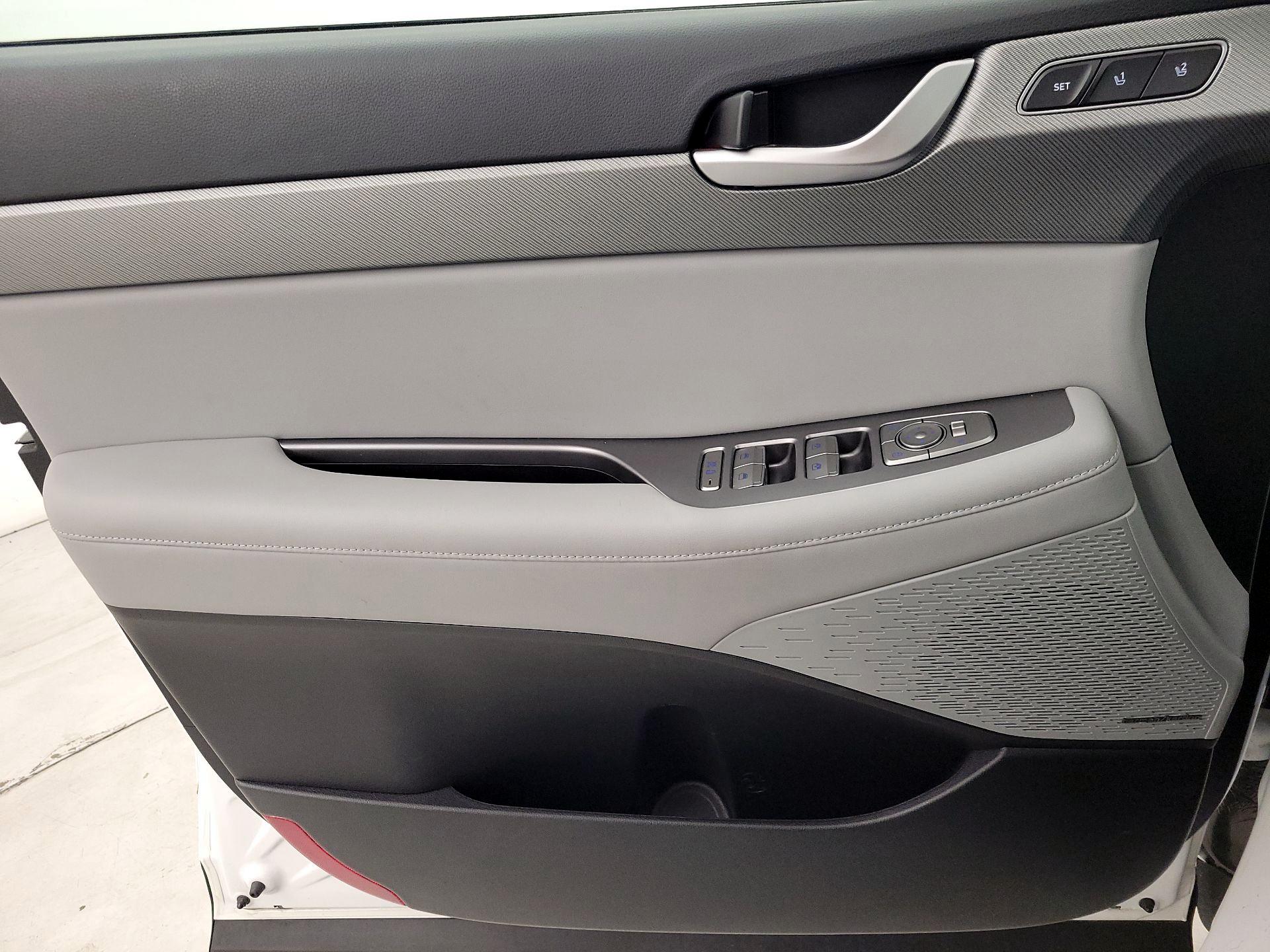 Thumbnail: 2023 Hyundai Palisade - 12