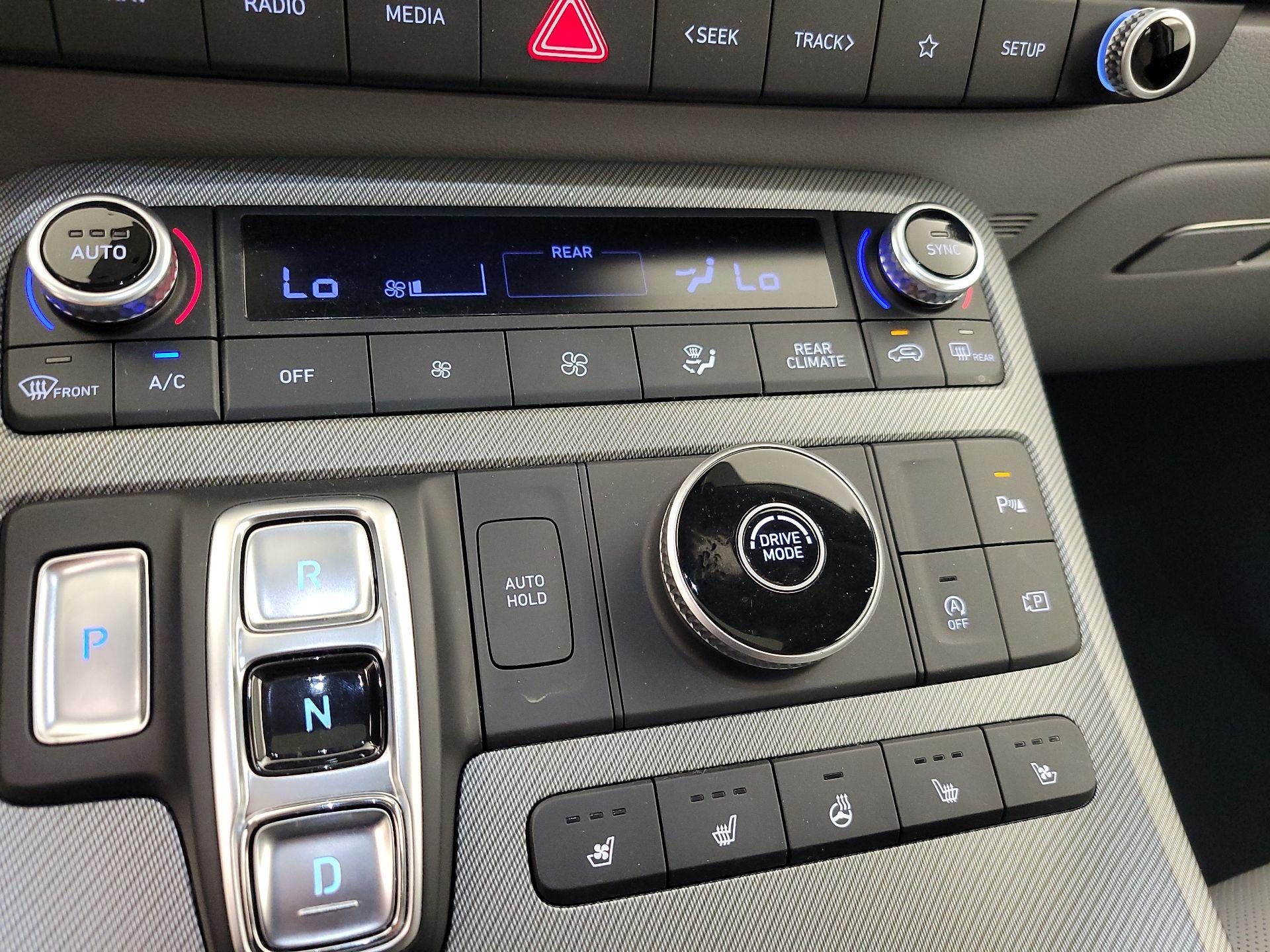 Thumbnail: 2023 Hyundai Palisade - 17