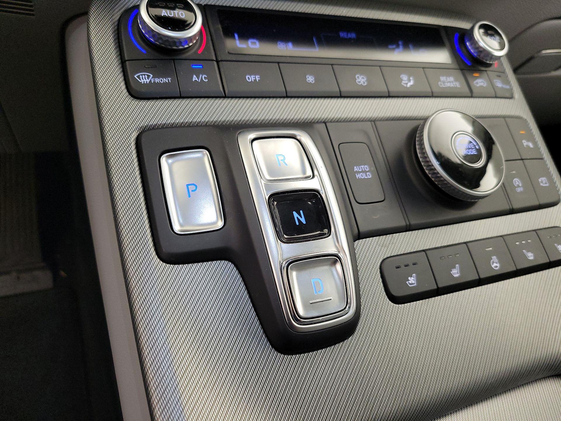 Thumbnail: 2023 Hyundai Palisade - 18