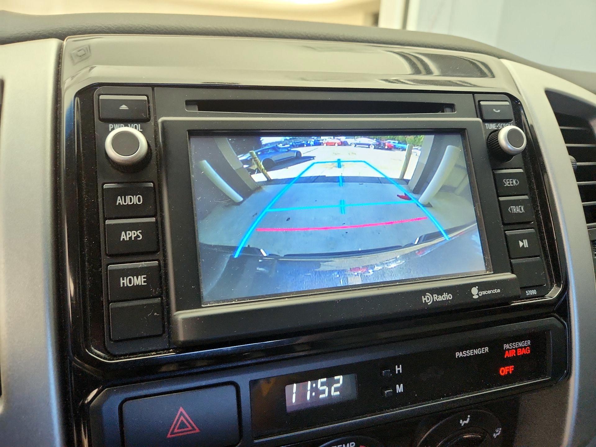 Thumbnail: 2014 Toyota Tacoma - 14