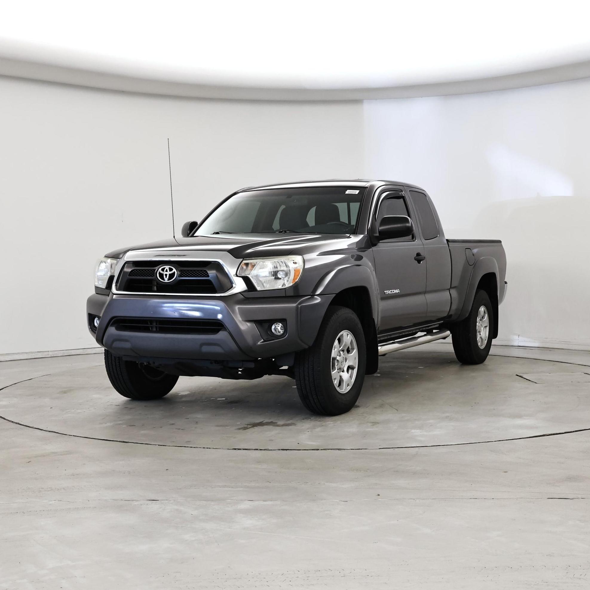 Thumbnail: 2014 Toyota Tacoma - 4