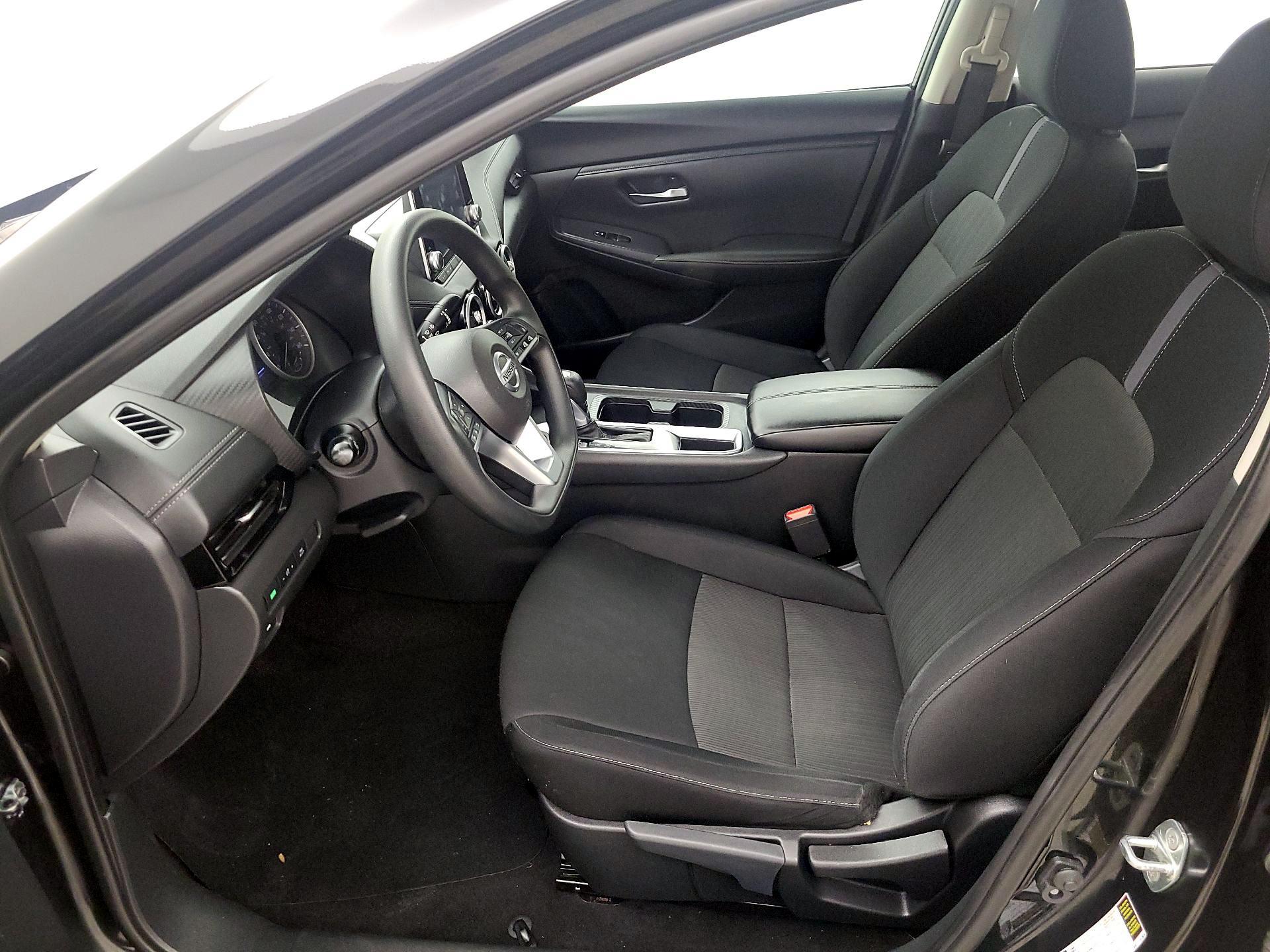 Thumbnail: 2023 Nissan Sentra - 11