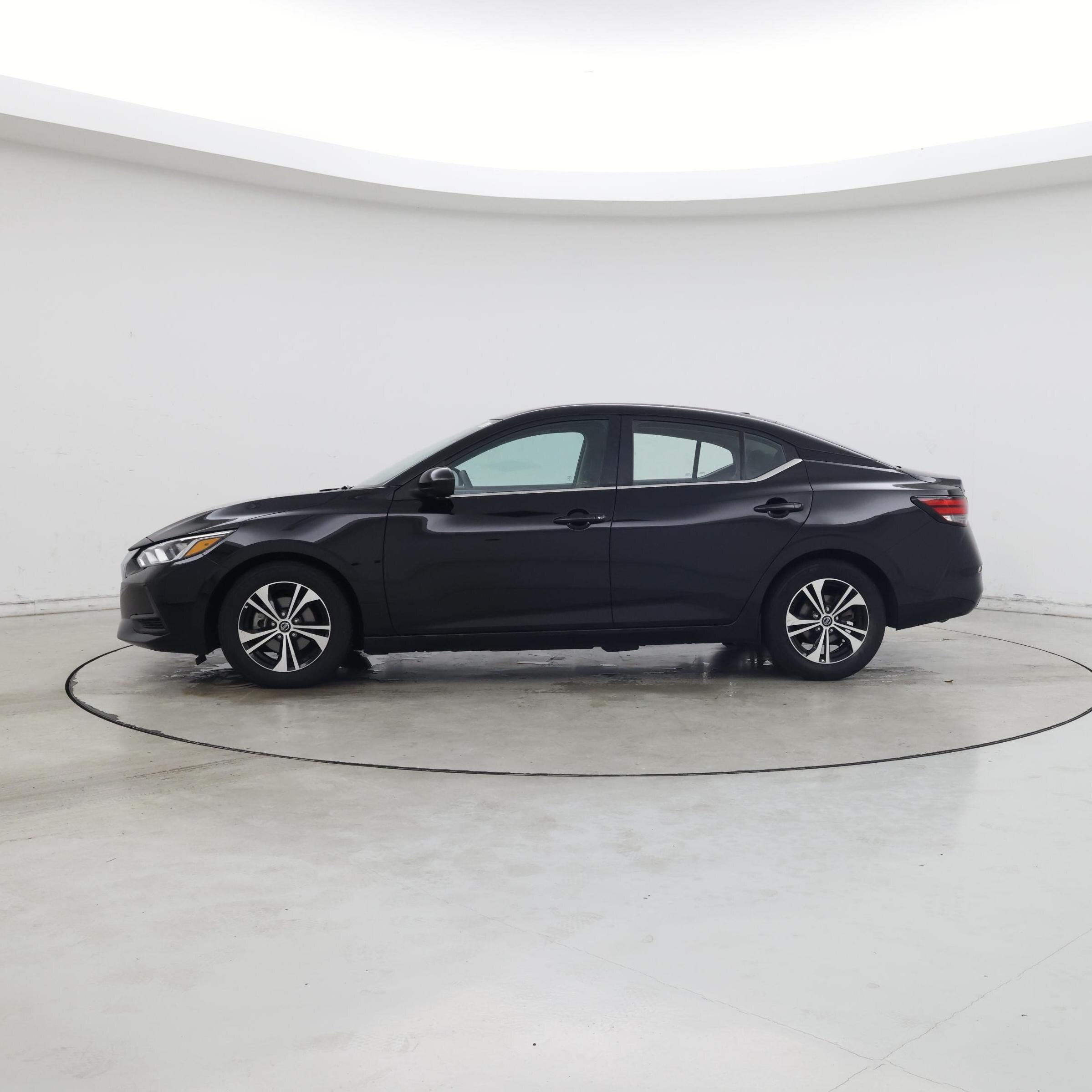 Thumbnail: 2023 Nissan Sentra - 3