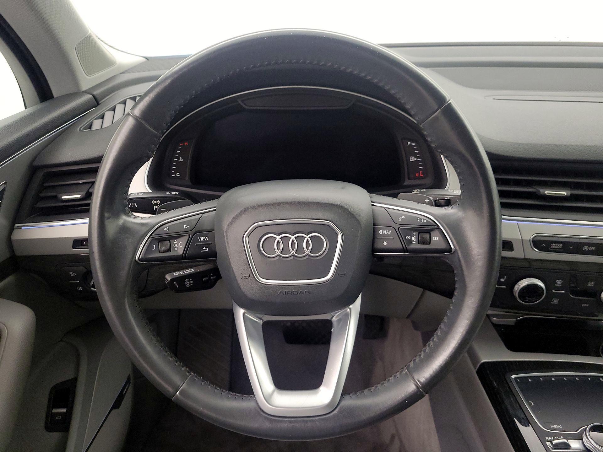 Thumbnail: 2018 Audi Q7 - 10