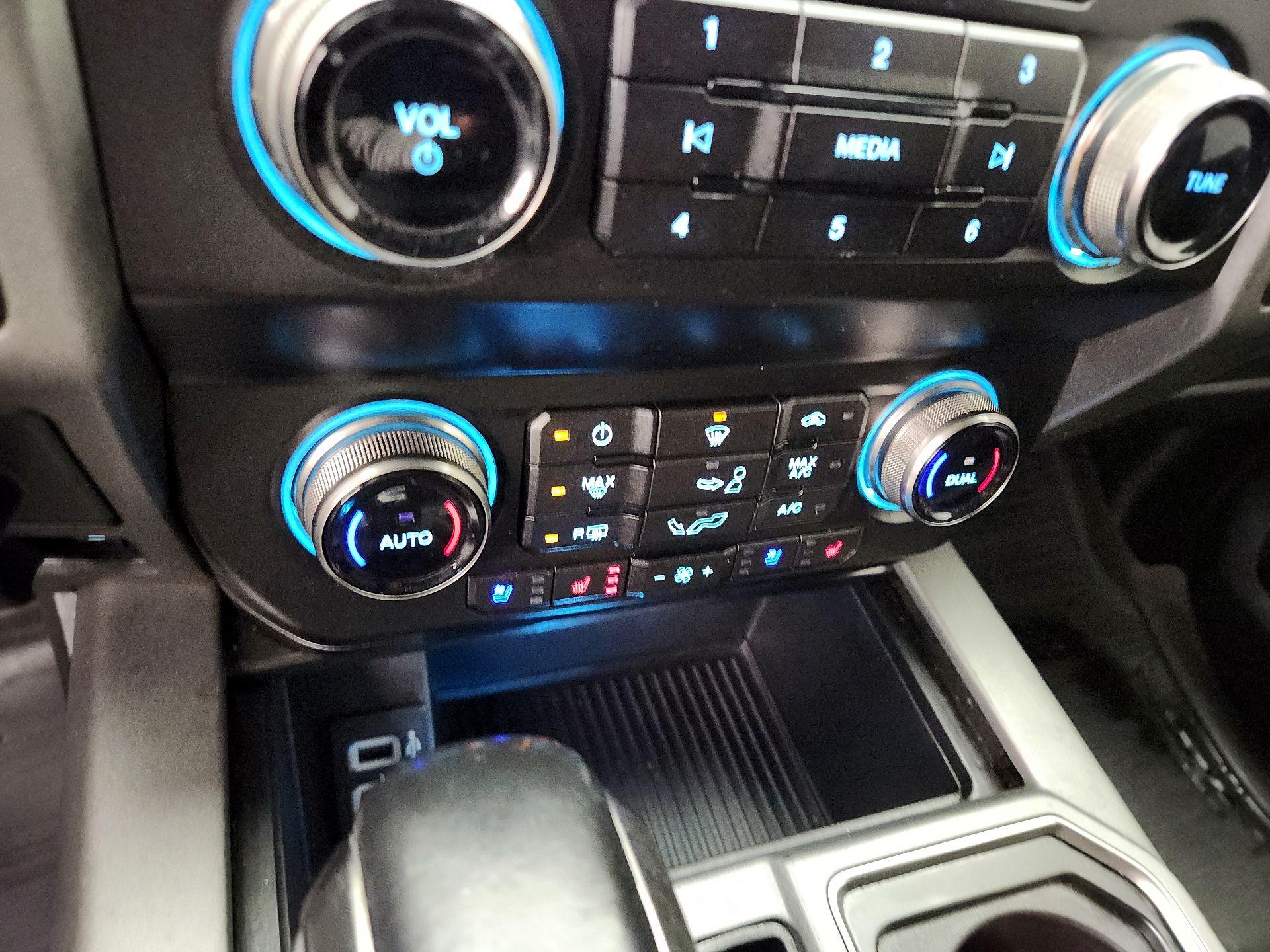 Thumbnail: 2019 Ford F-150 - 17