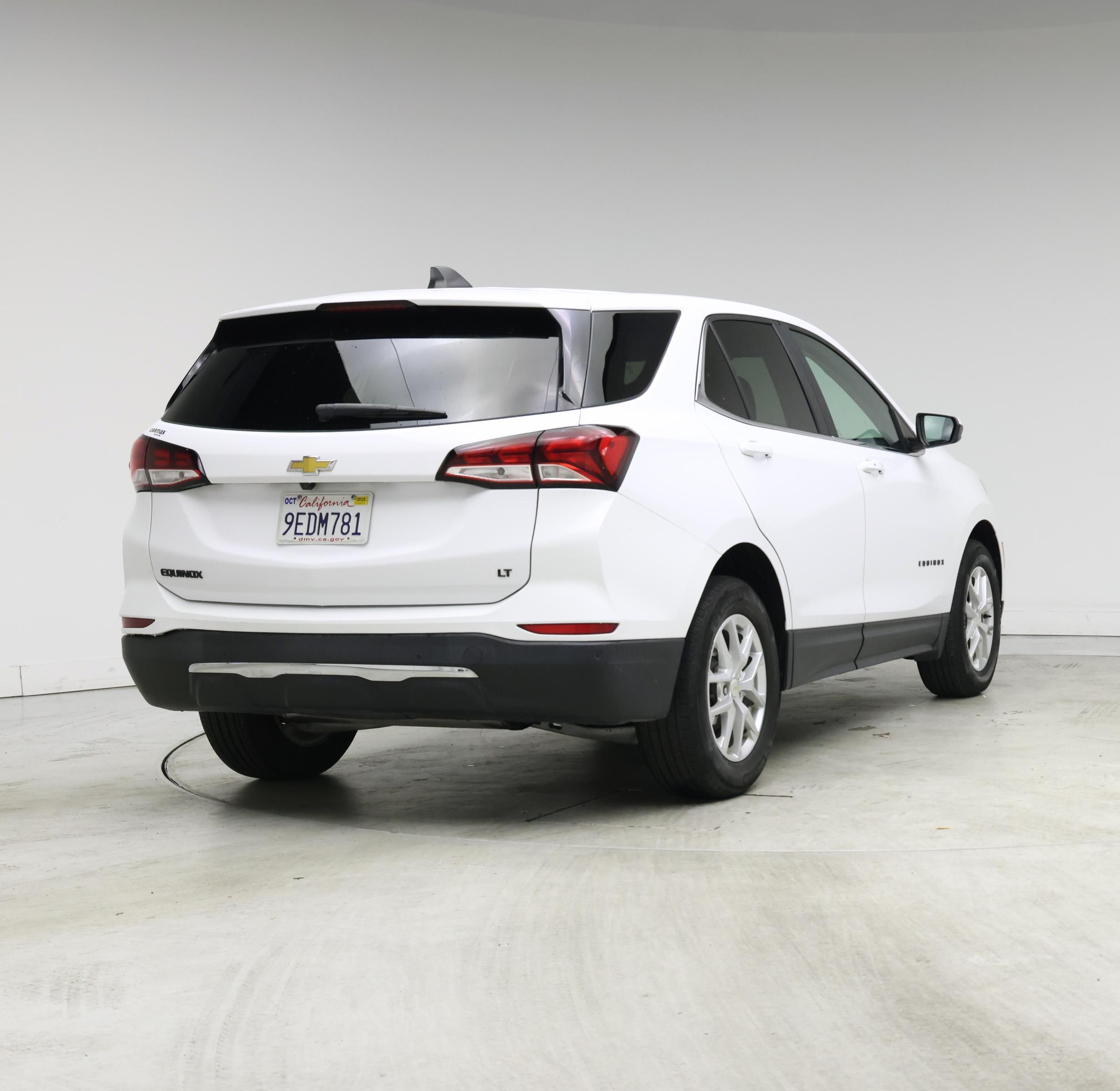 Thumbnail: 2022 Chevrolet Equinox - 8