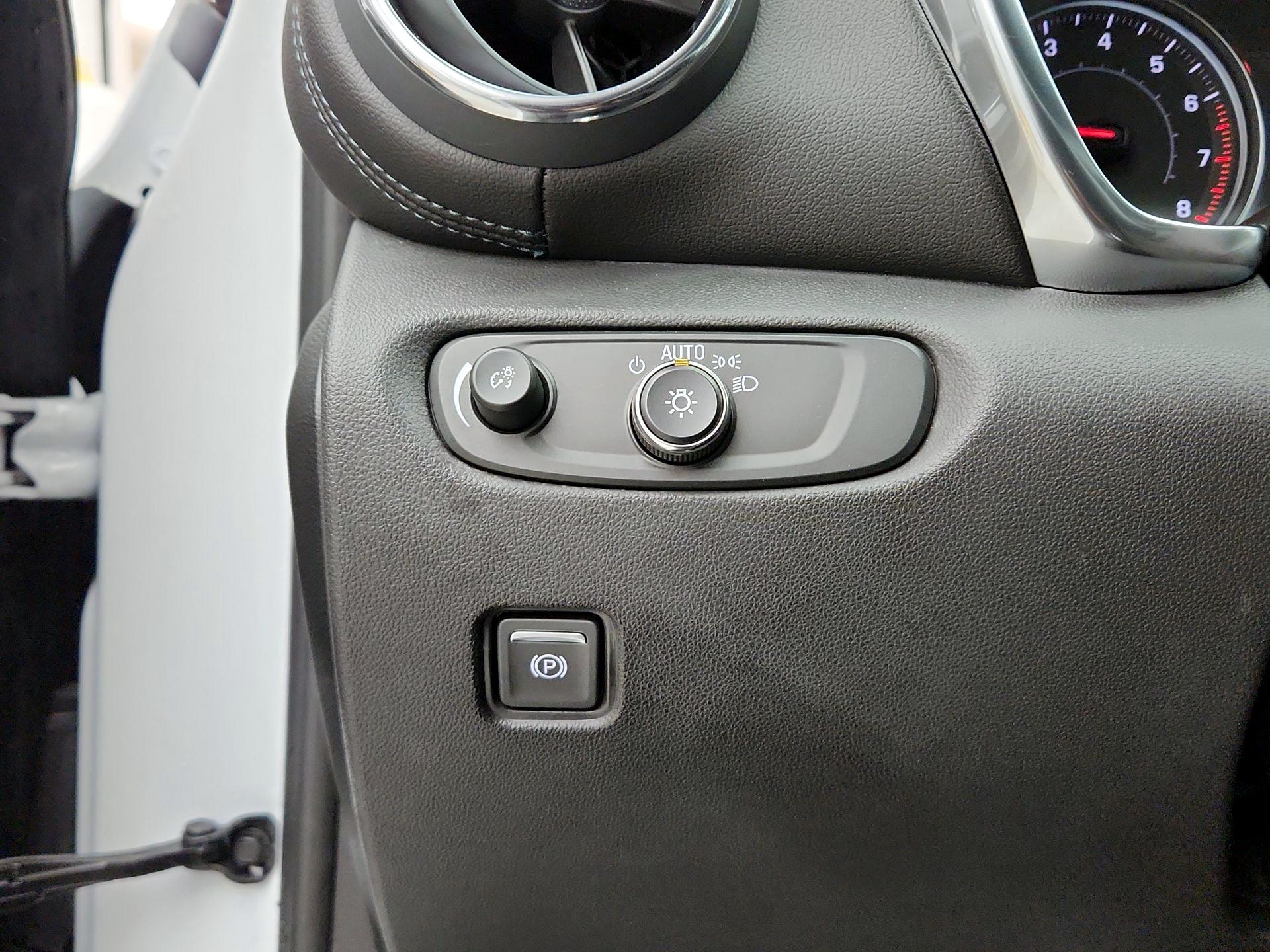 Thumbnail: 2022 Chevrolet Blazer - 13