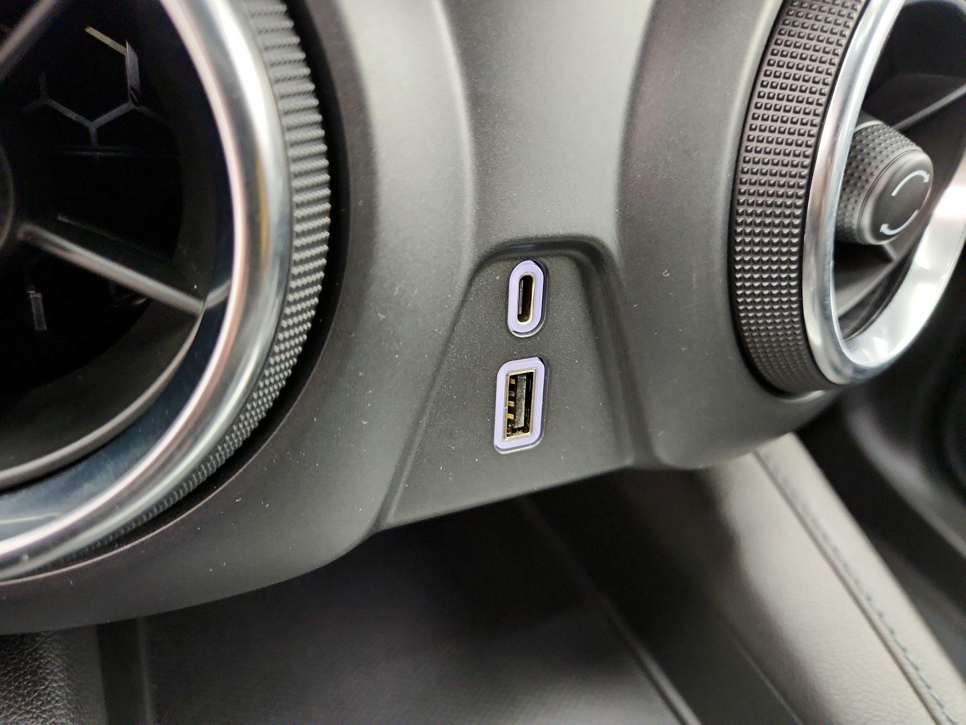 Thumbnail: 2022 Chevrolet Blazer - 18