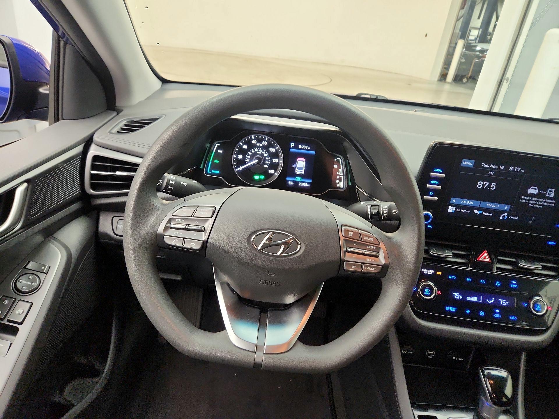 Thumbnail: 2022 Hyundai Ioniq - 10