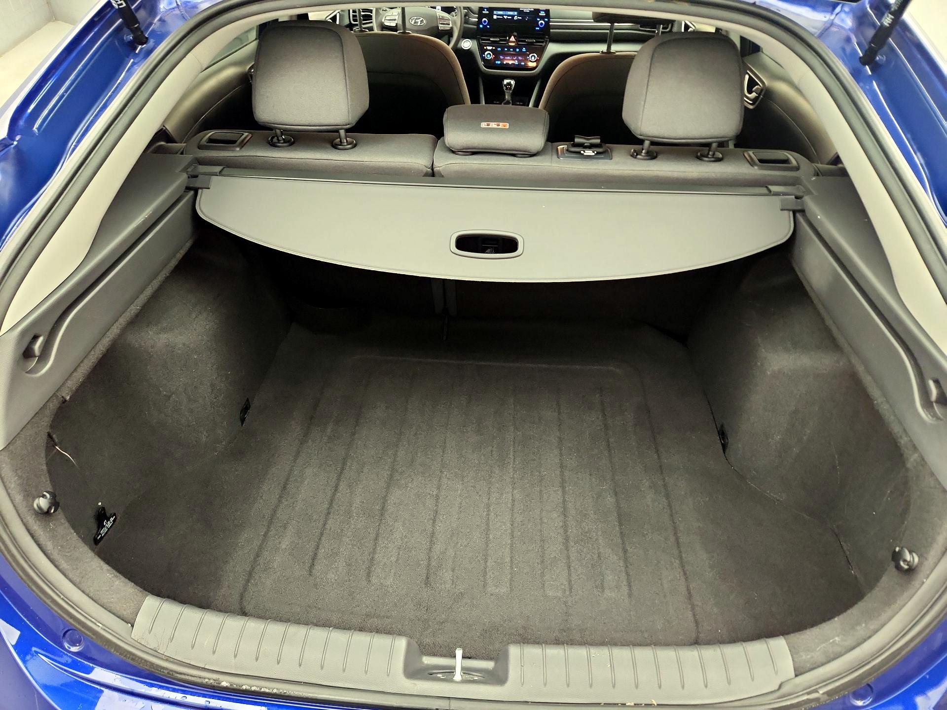 Thumbnail: 2022 Hyundai Ioniq - 20