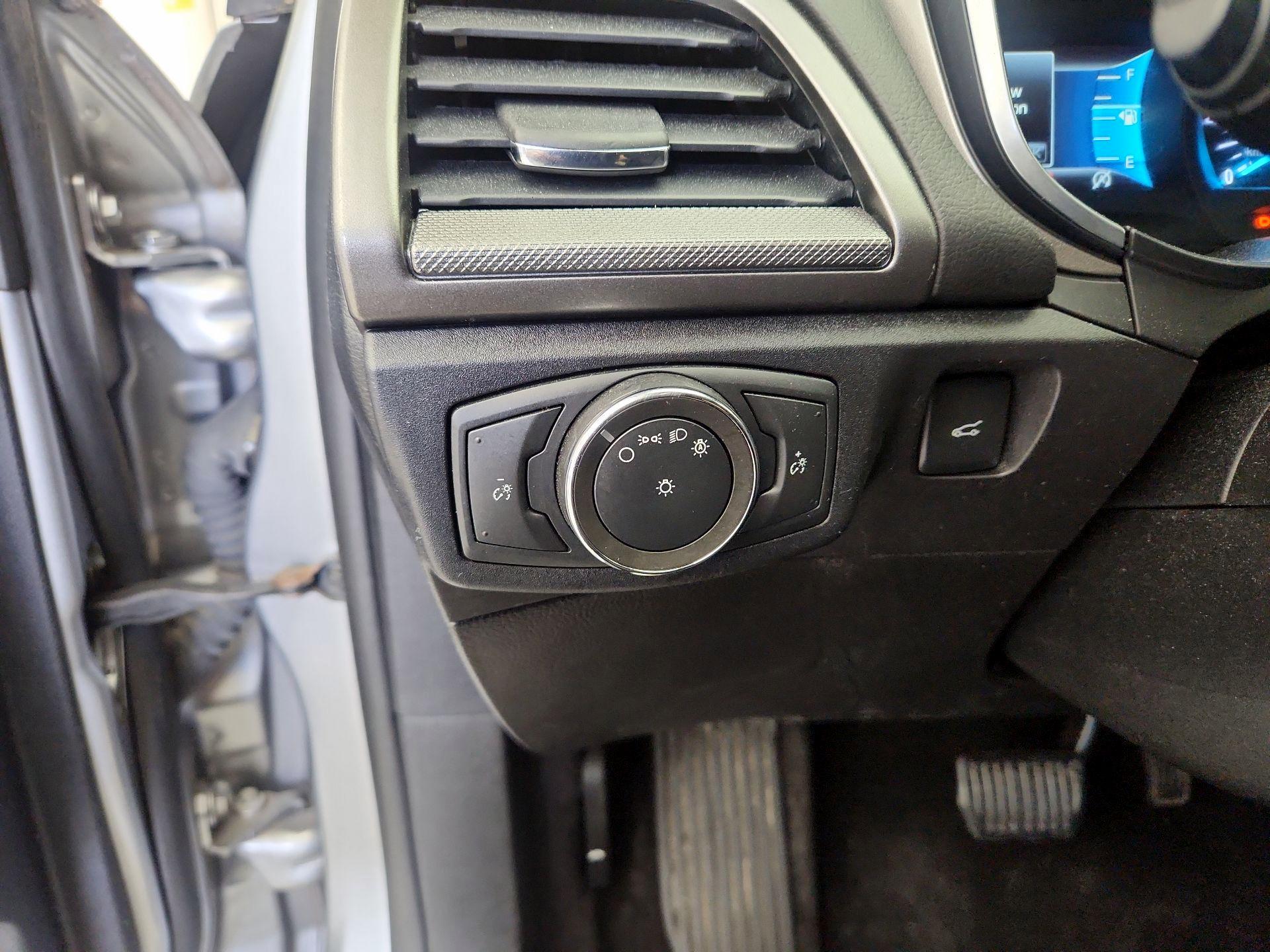 Thumbnail: 2020 Ford Fusion - 13