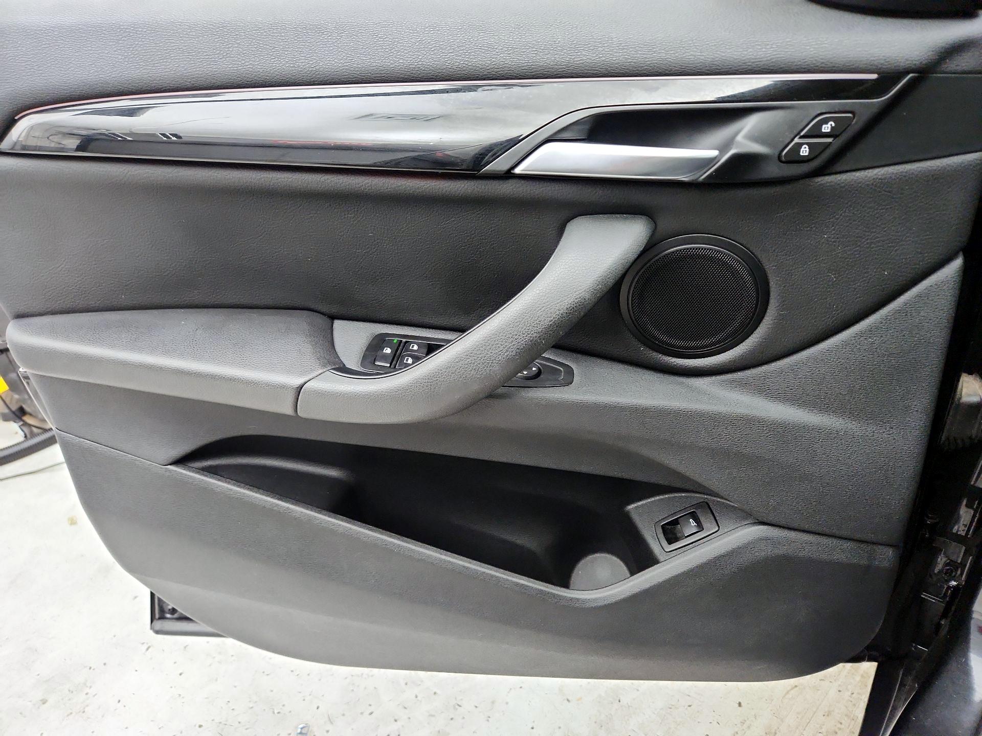 Thumbnail: 2019 BMW X1 - 12