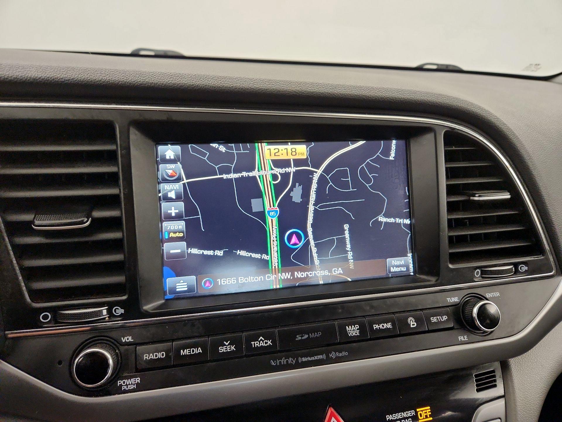 Thumbnail: 2017 Hyundai Elantra - 14