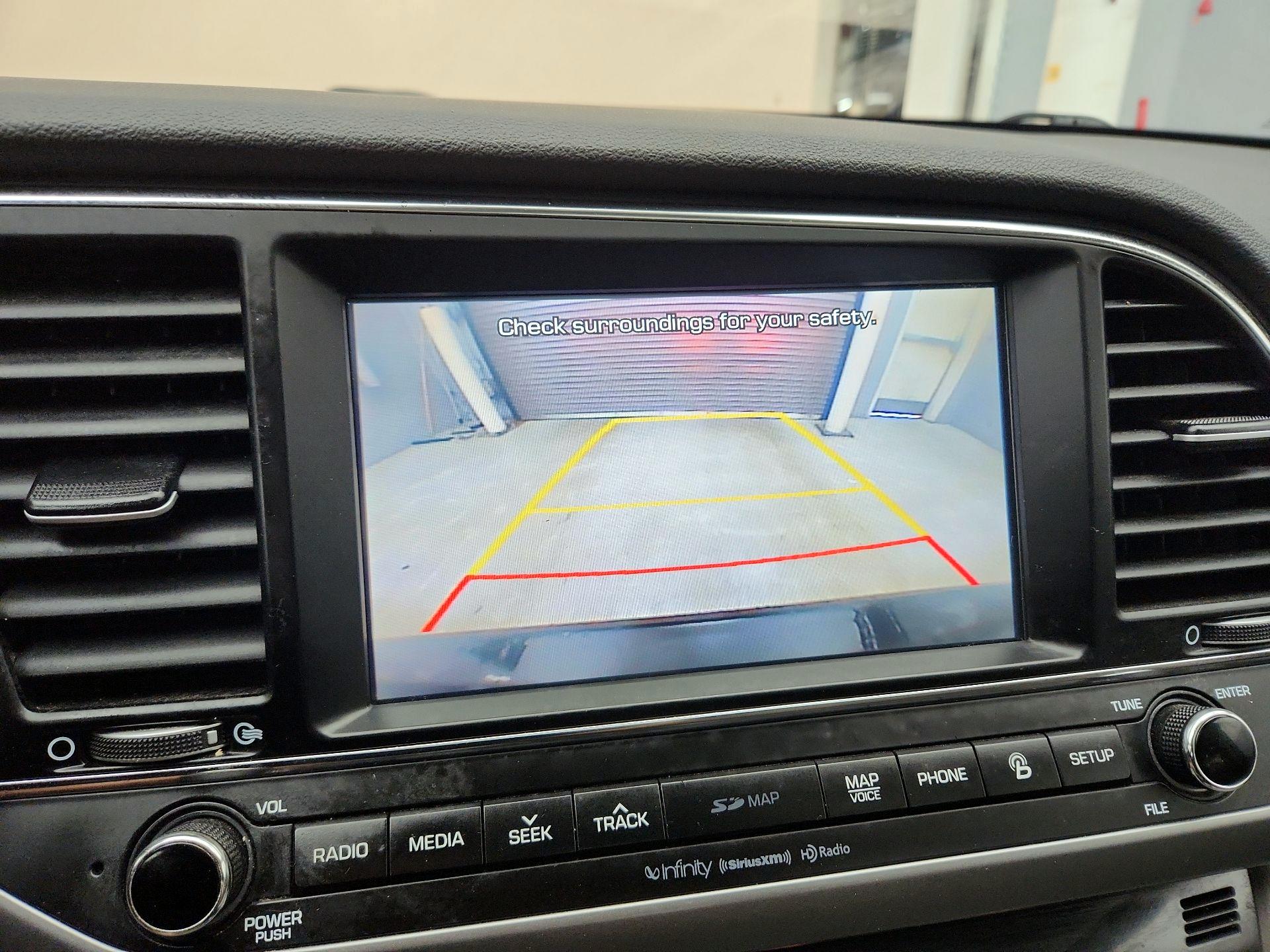 Thumbnail: 2017 Hyundai Elantra - 15