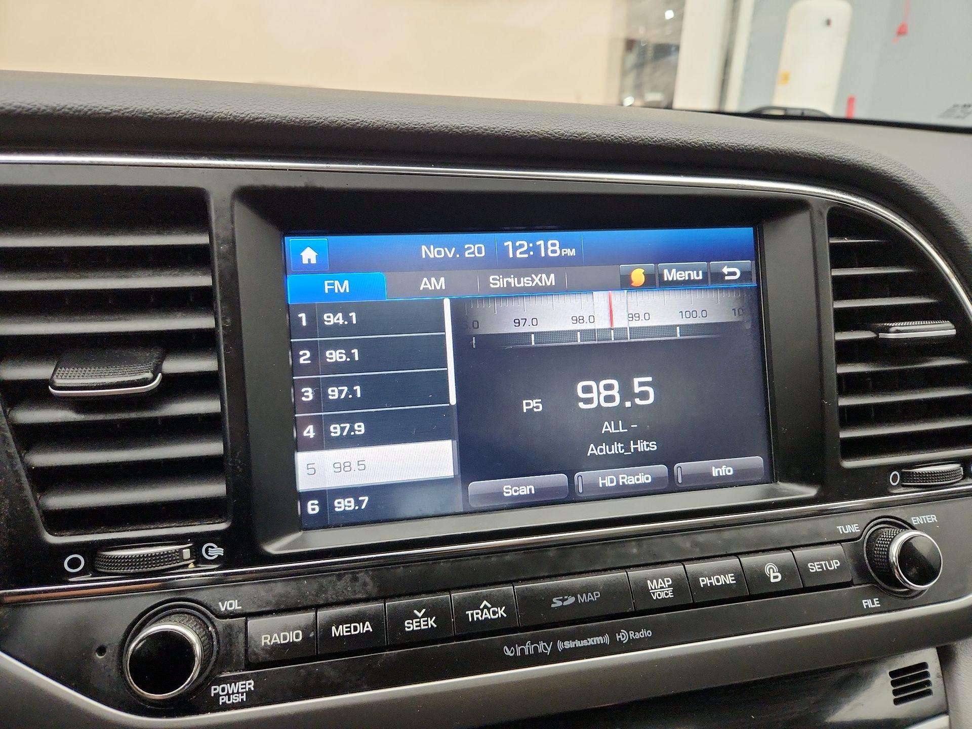 Thumbnail: 2017 Hyundai Elantra - 16