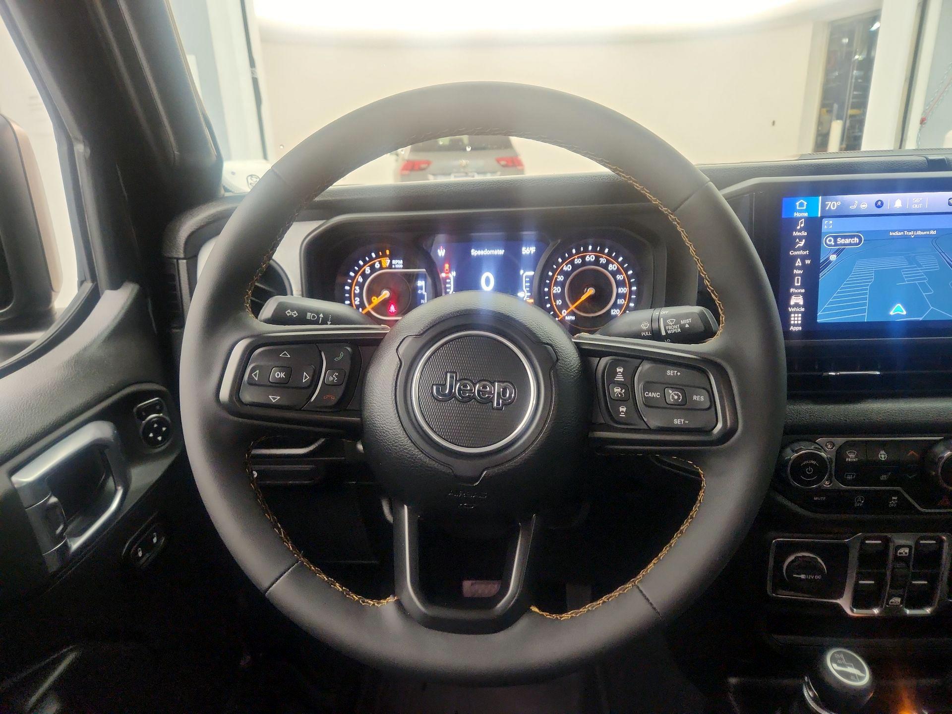 Thumbnail: 2024 Jeep Gladiator - 10