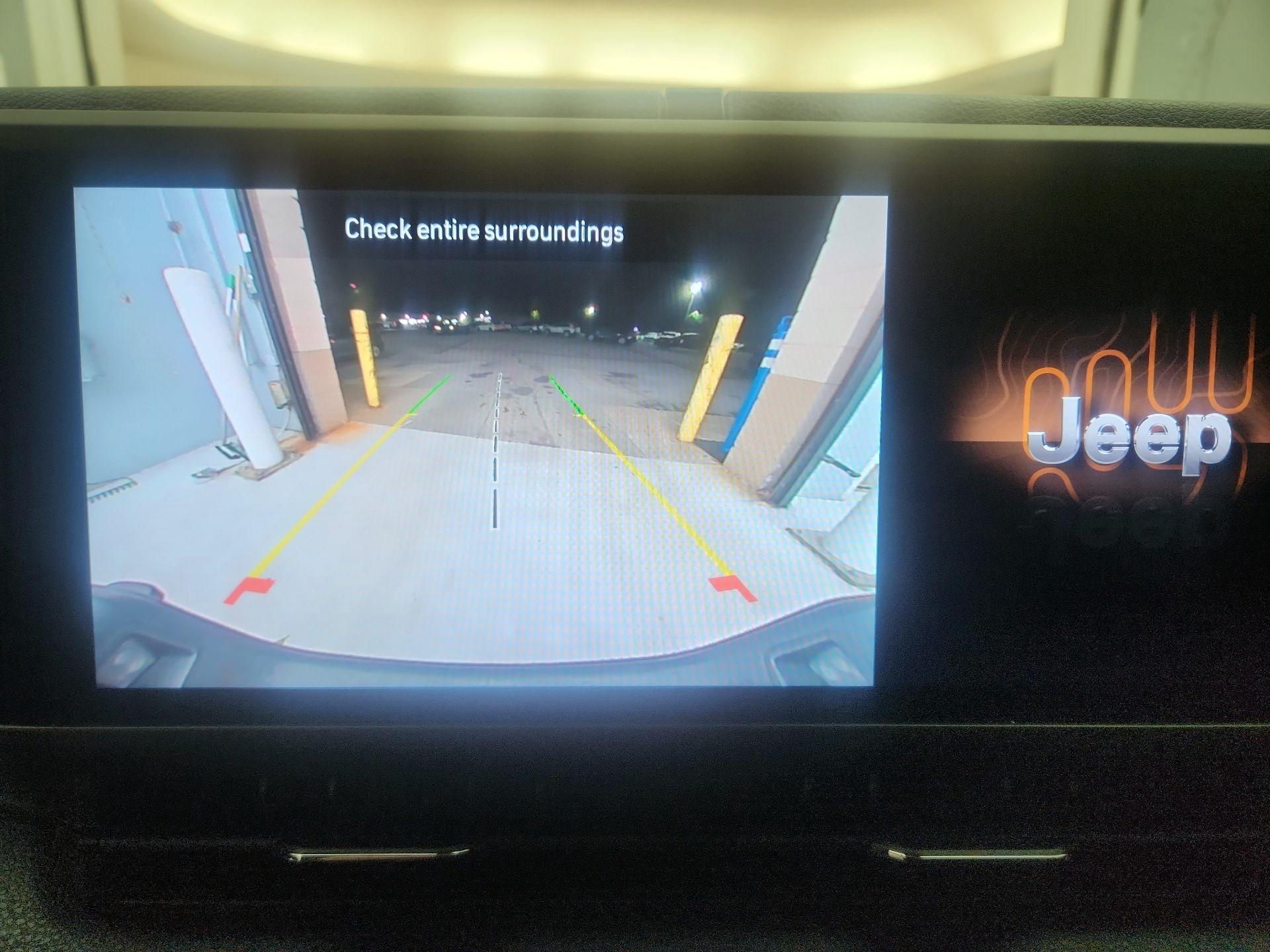 Thumbnail: 2024 Jeep Gladiator - 15