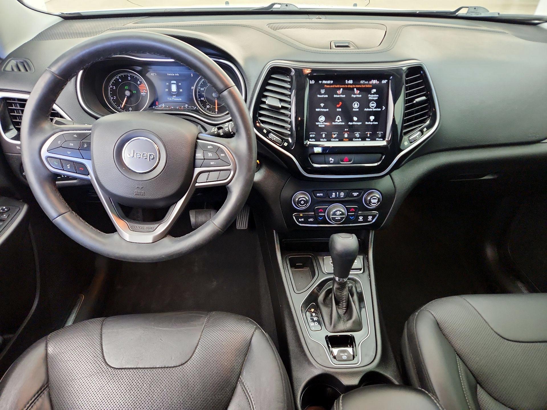 Thumbnail: 2019 Jeep Cherokee - 9