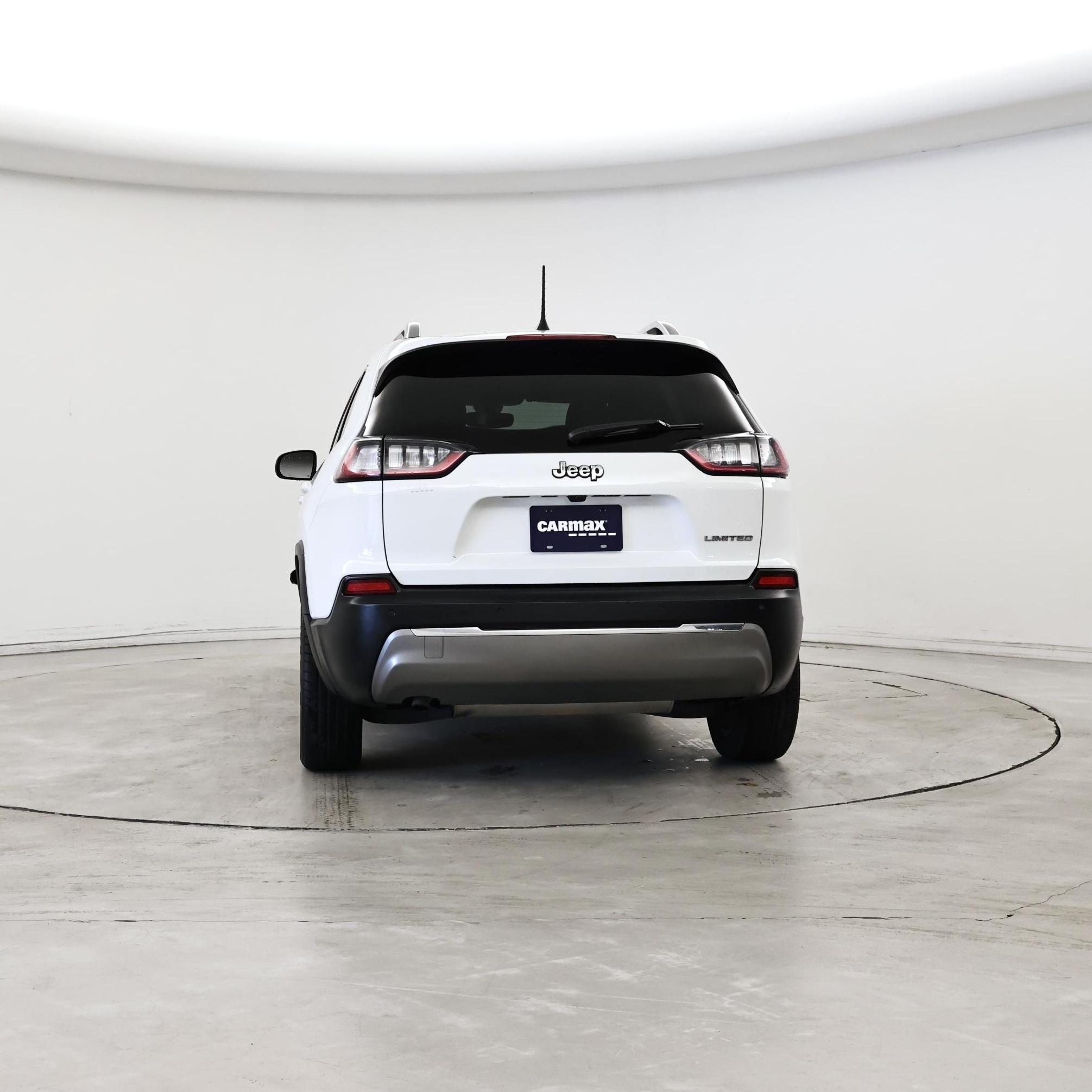 Thumbnail: 2019 Jeep Cherokee - 6