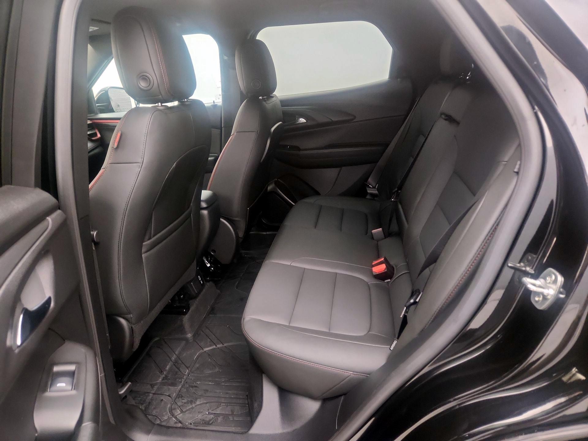 Thumbnail: 2025 Chevrolet TrailBlazer - 19