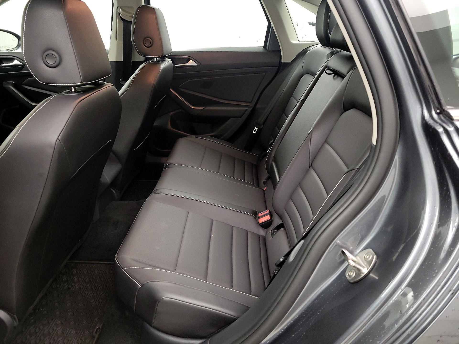 Thumbnail: 2024 Volkswagen Jetta - 20