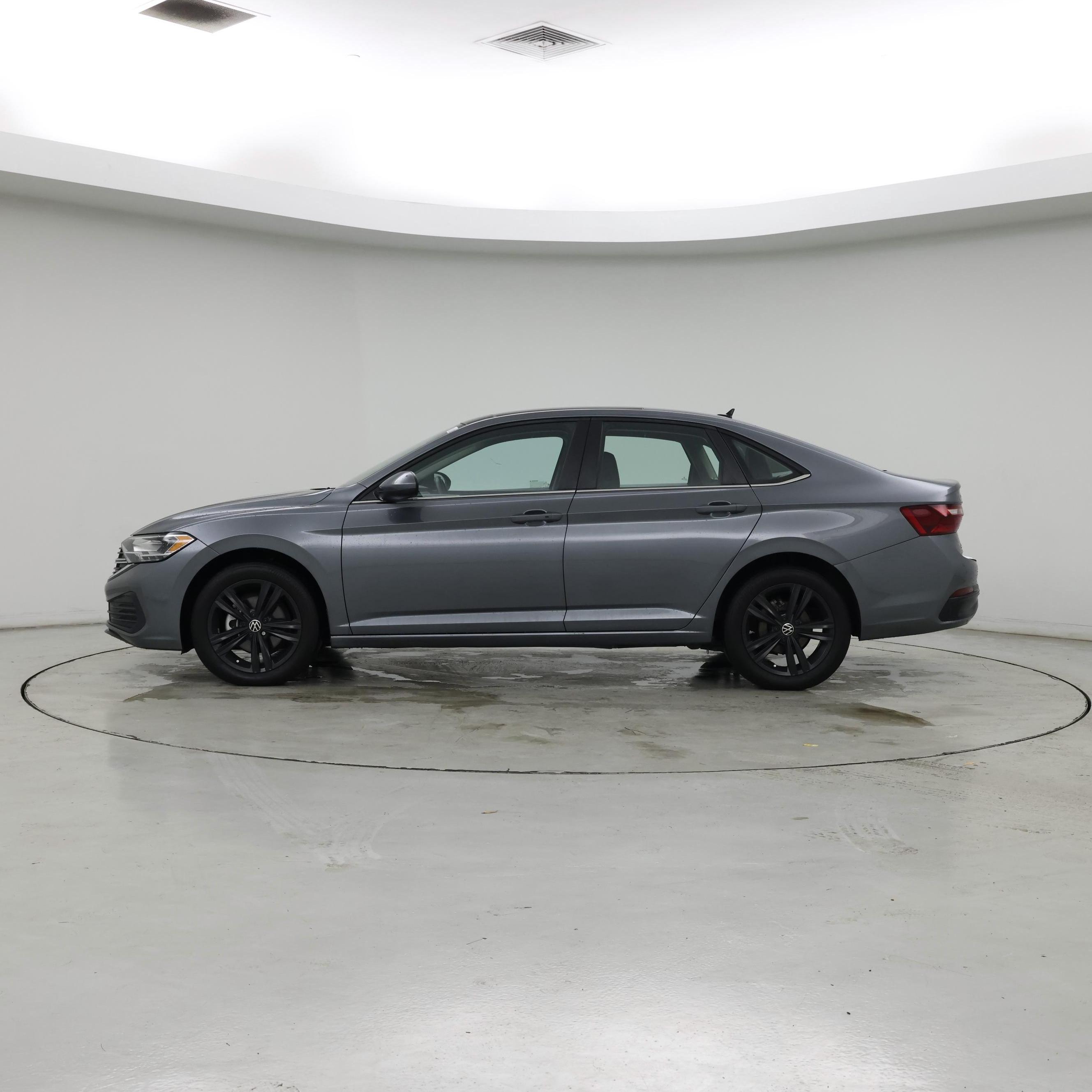 Thumbnail: 2024 Volkswagen Jetta - 3