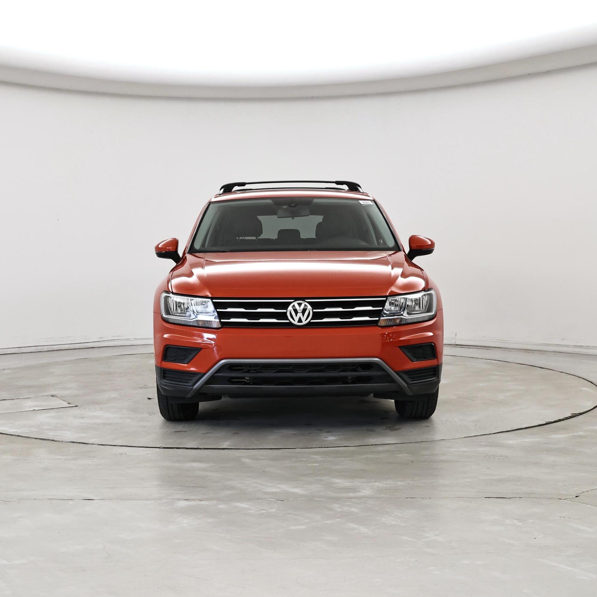 Thumbnail: 2018 Volkswagen Tiguan - 5