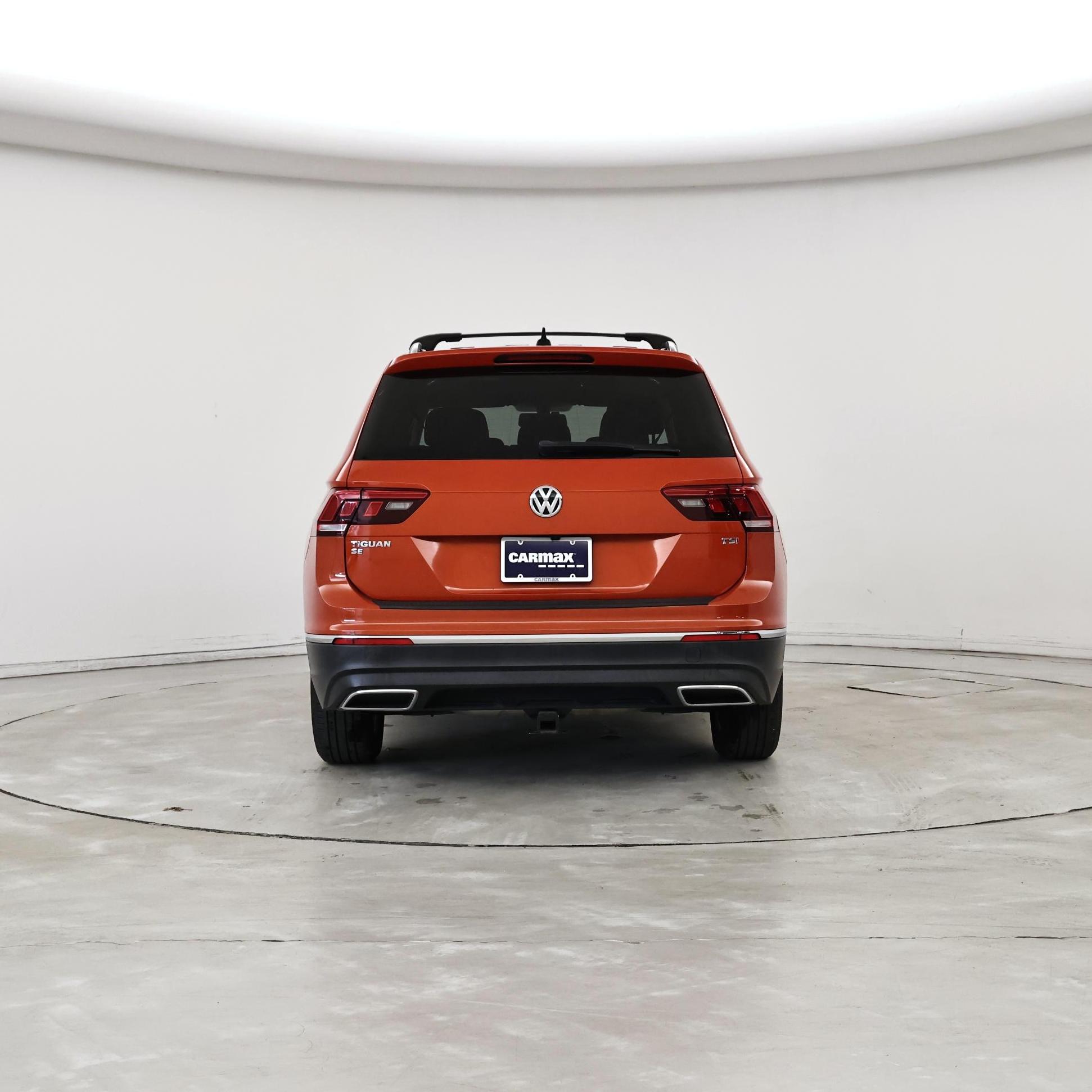 Thumbnail: 2018 Volkswagen Tiguan - 6