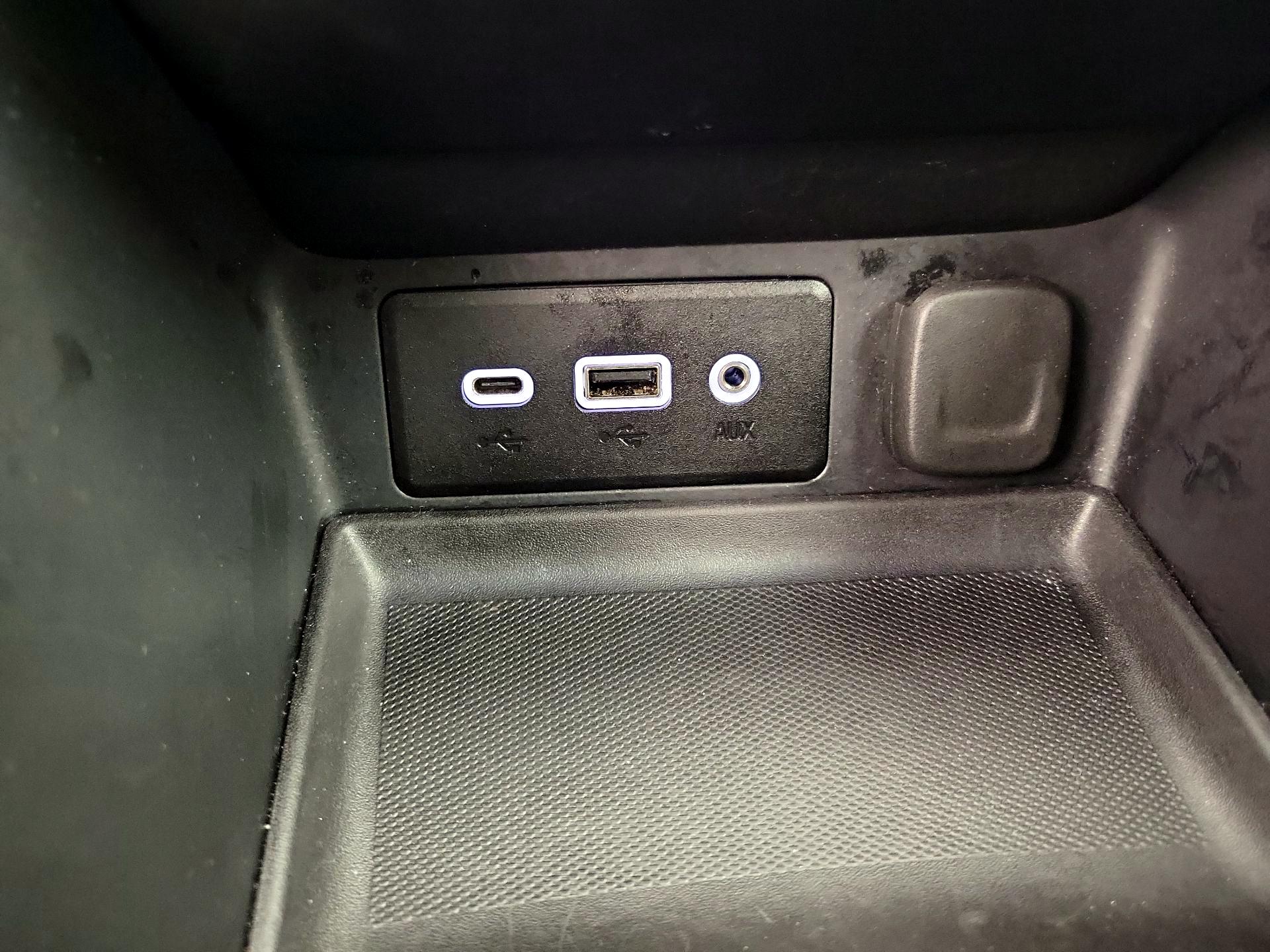 Thumbnail: 2024 GMC Terrain - 18