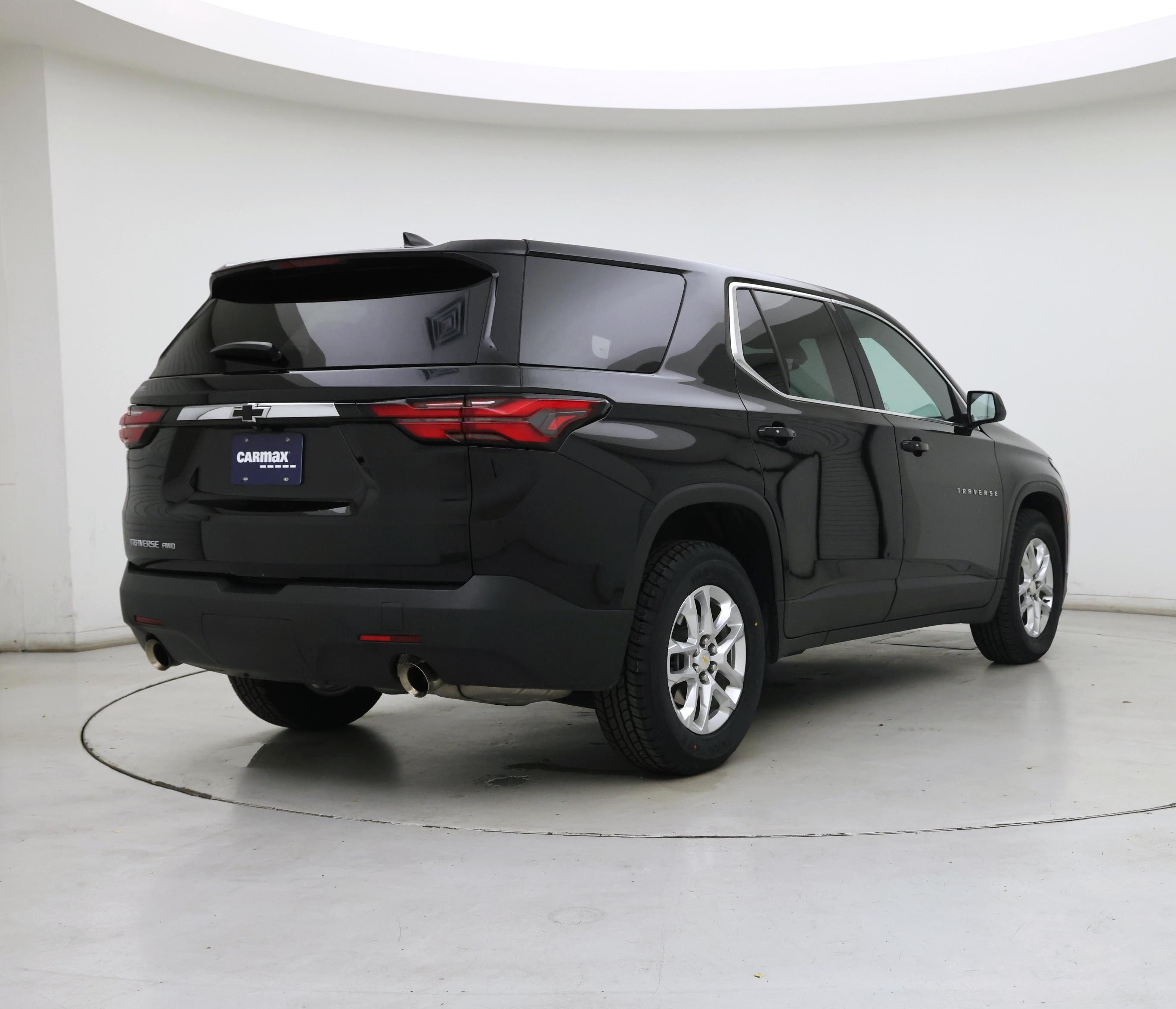 Thumbnail: 2022 Chevrolet Traverse - 8