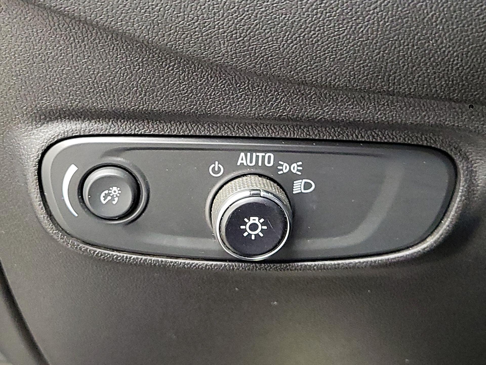 Thumbnail: 2023 Chevrolet Equinox - 13