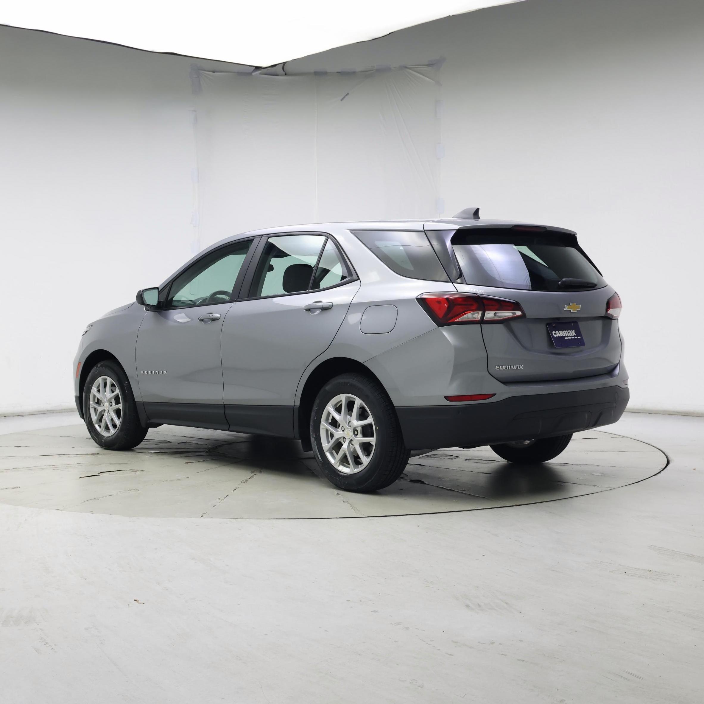 Thumbnail: 2023 Chevrolet Equinox - 2