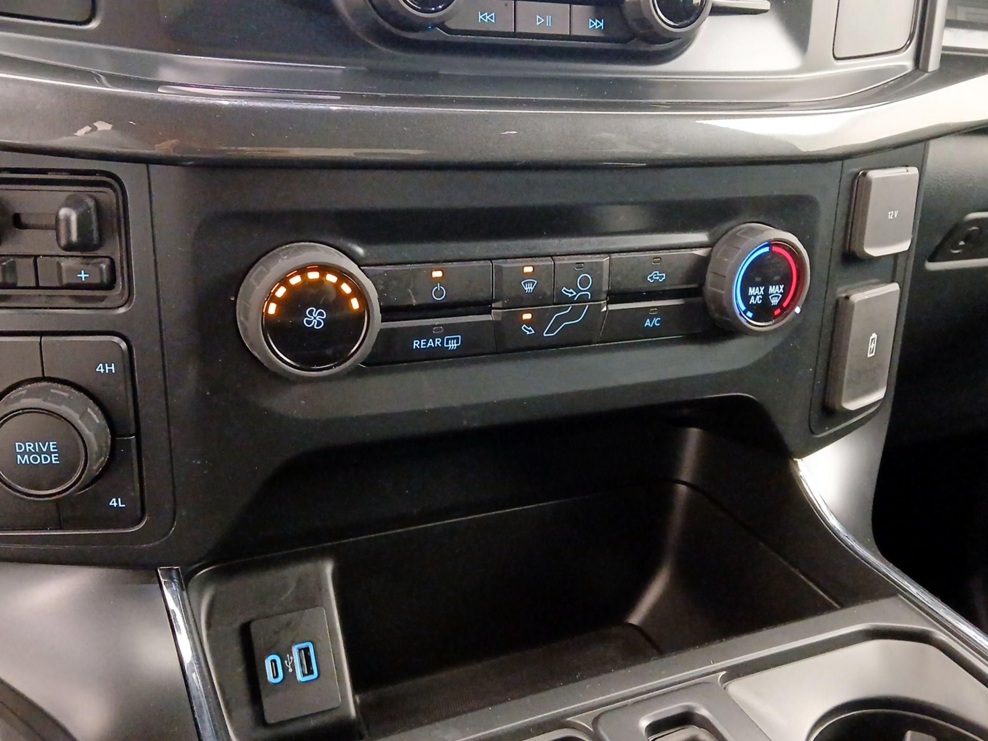 Thumbnail: 2022 Ford F-150 - 17